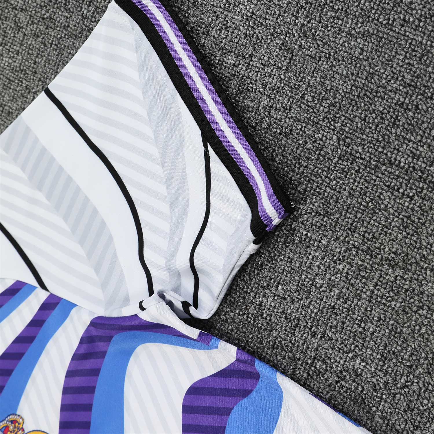 TKH-turbokithub-Real Madrid 25-26 Short-Sleeve Training Set - Blue Purple Curve Pattern Top & Black Shorts