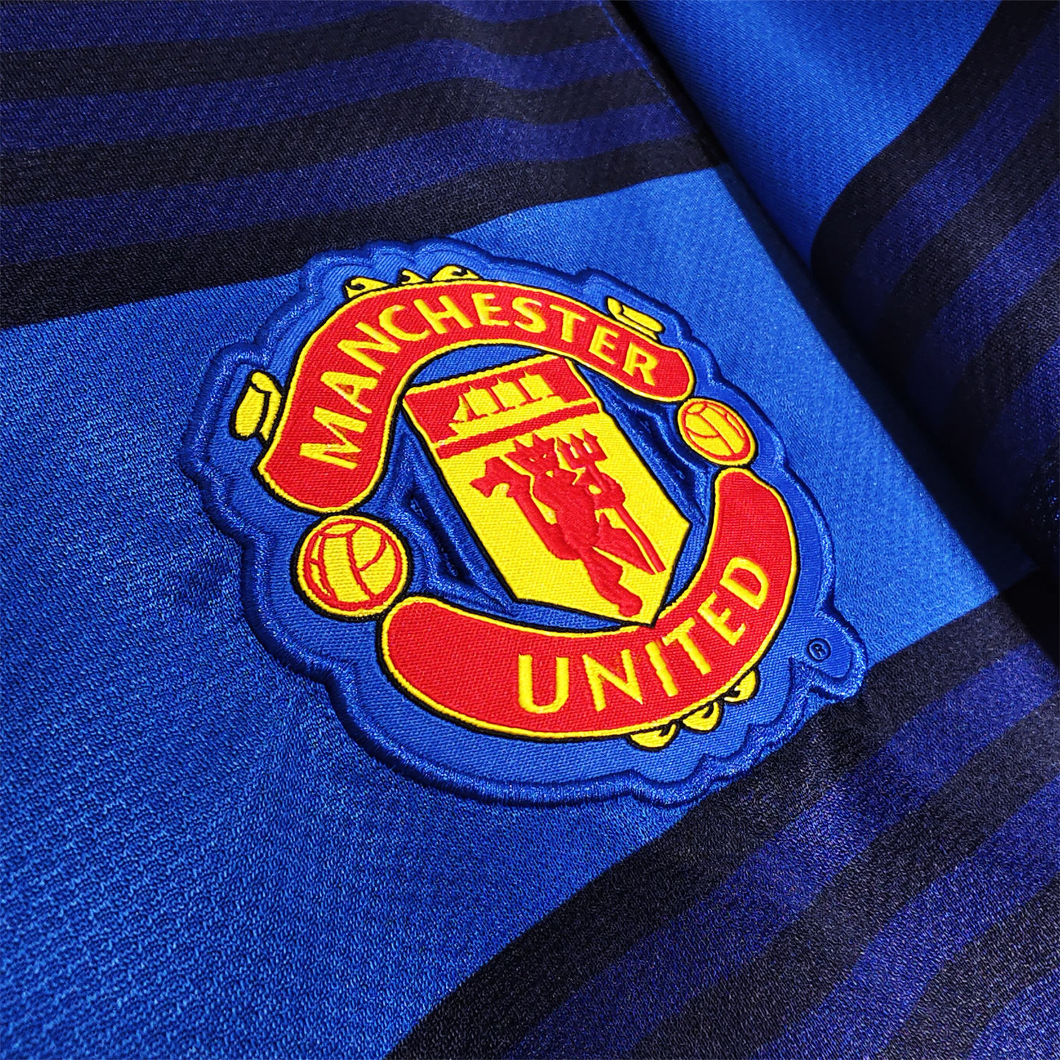 TKH-turbokithub-Retro Manchester United 2011-12 Away Jersey