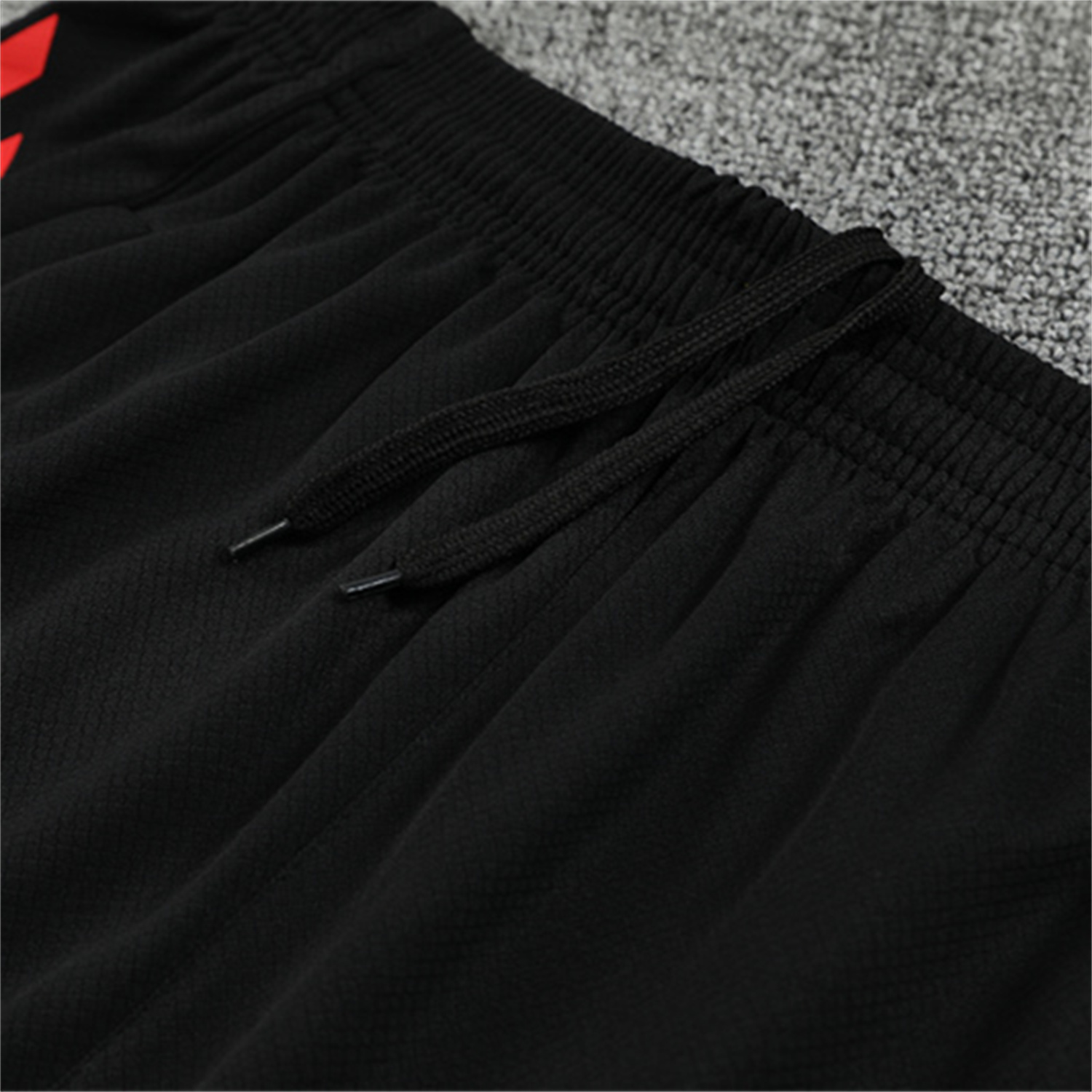 TKH-turbokithub-Liver.pool 25-26 Short-Sleeve Training Set - Red Top & Black Shorts