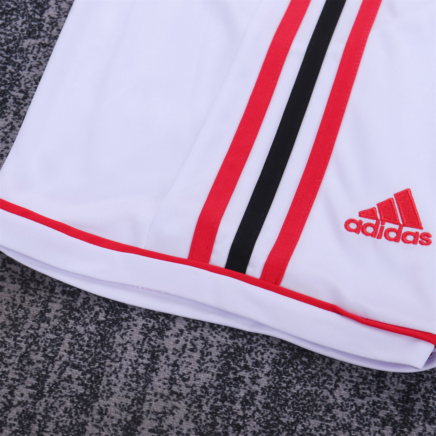 TKH-turbokithub-Retro AC Milan 2011-12 Away Kids Kit