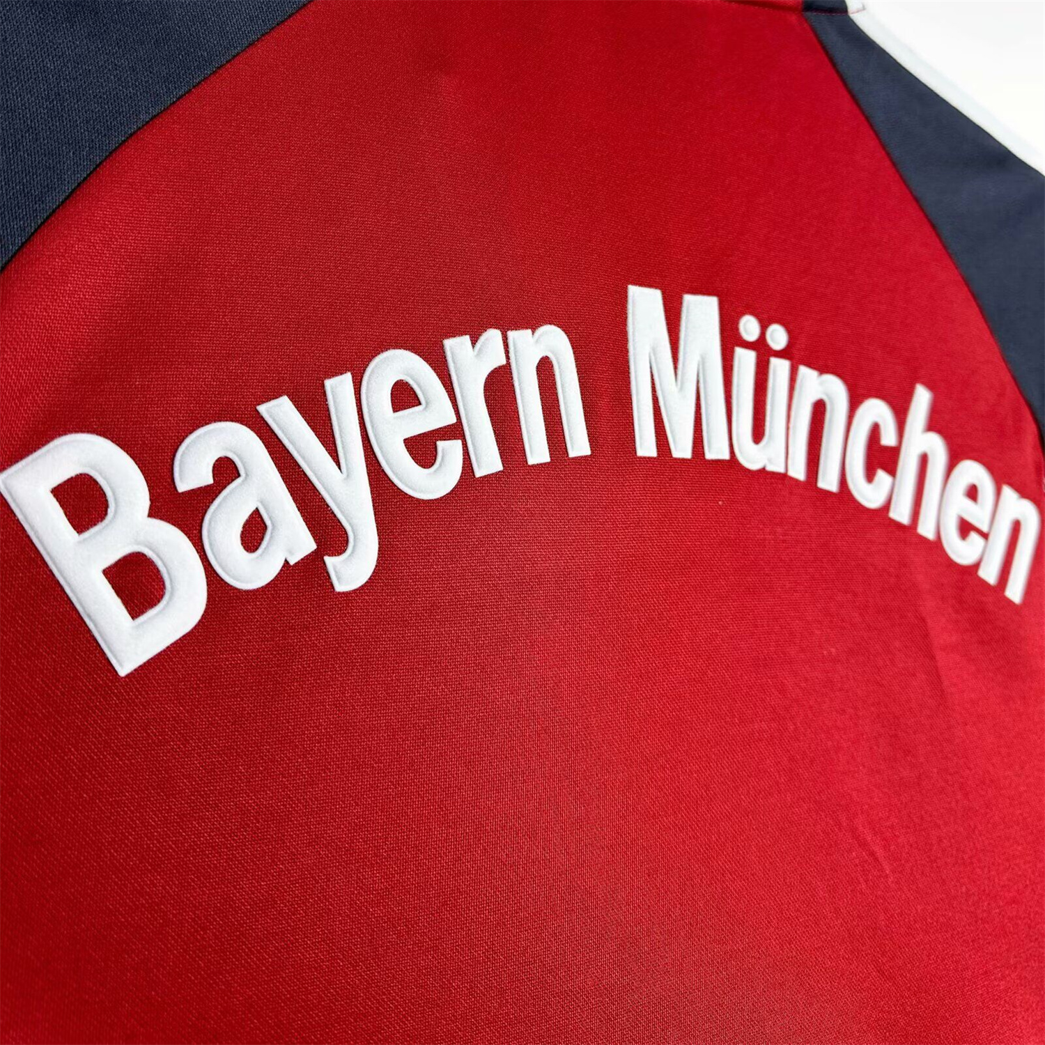 TKH-turbokithub-Retro Bayern Munich 2001-02 Home Jersey