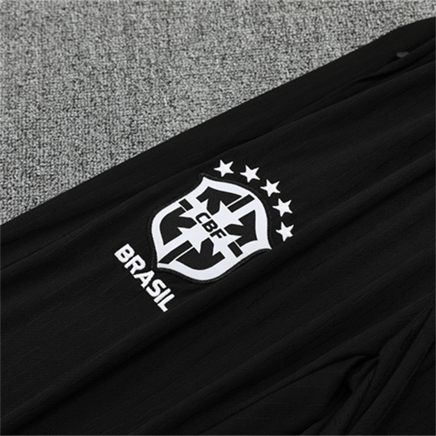 TKH-turbokithub-Brazil 25-26 Long Sleeve Training Set - Player Version - Orange Top and Black Pants