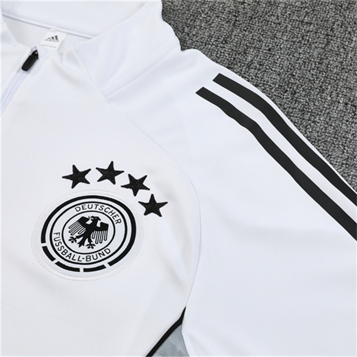 TKH-turbokithub-Germany 25-26 Kids Long Sleeve Training Set - White Top and Black Pants