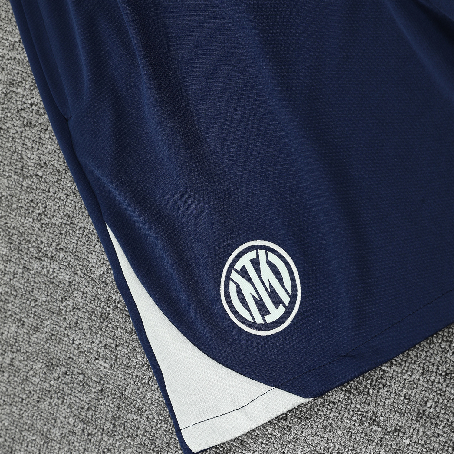 TKH-turbokithub-Inter Milan 25-26 Short-Sleeve Training Set - Blue Sleeve White Top & Blue Shorts