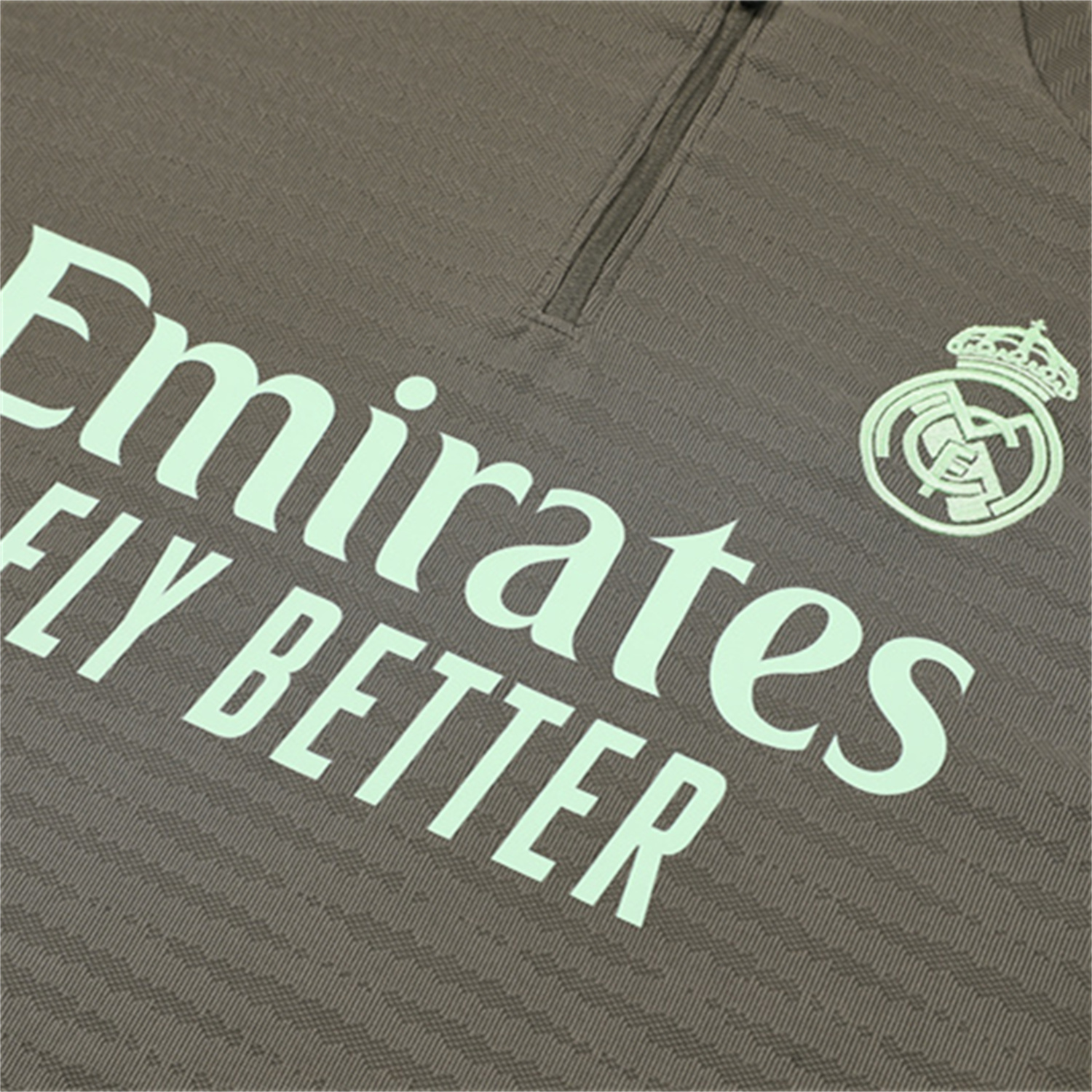 TKH-turbokithub-Real Madrid 25-26 Long Sleeve Training Set - Player Version - Khaki Top and Khaki Pants