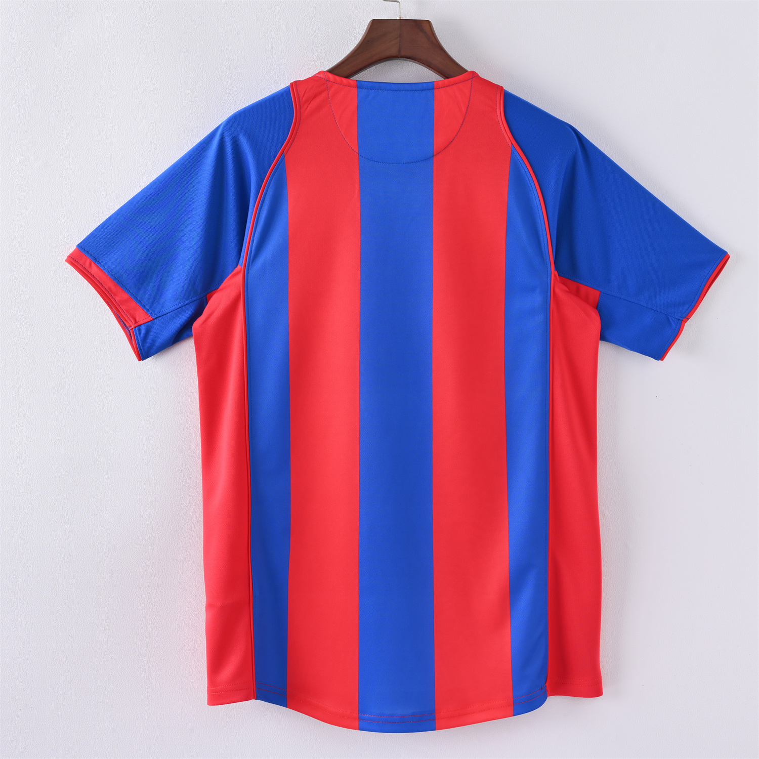 TKH-turbokithub-Retro Barcelona 04-05 Home Jersey