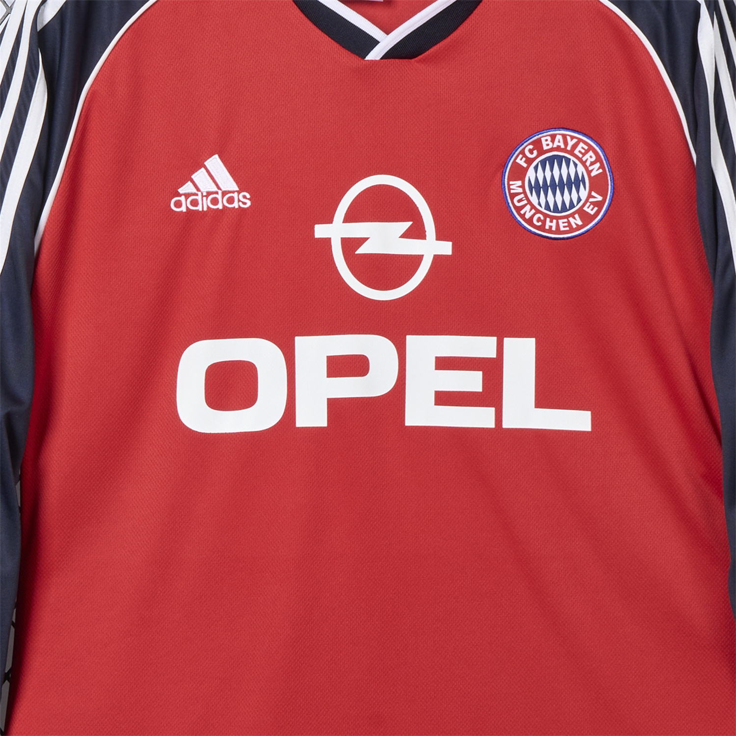TKH-turbokithub-Retro Bayern Munich 2000-01 Home Long Sleeve Jersey