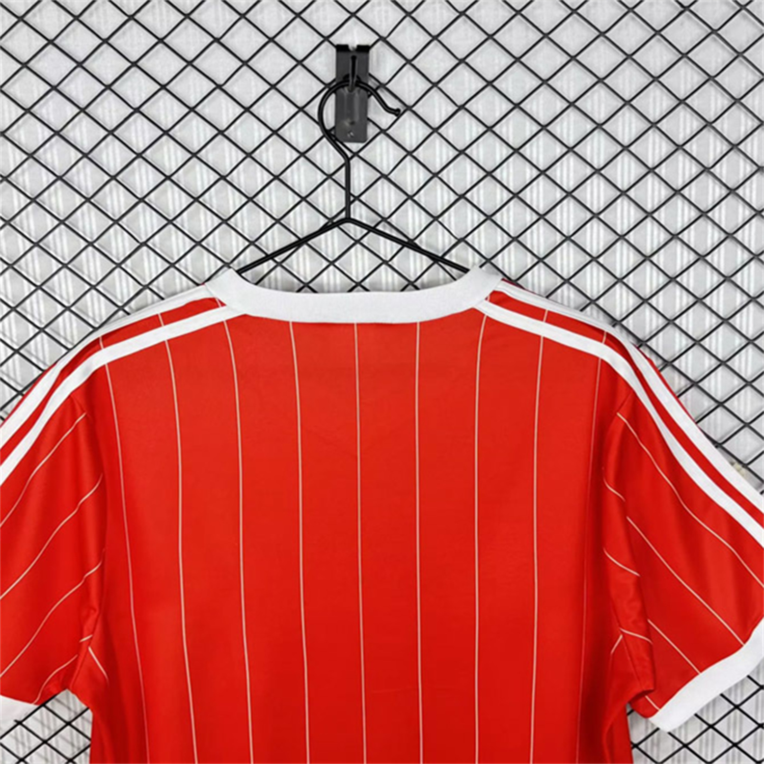 TKH-turbokithub-Retro Nottingham Forest 1982-84 Home Jersey
