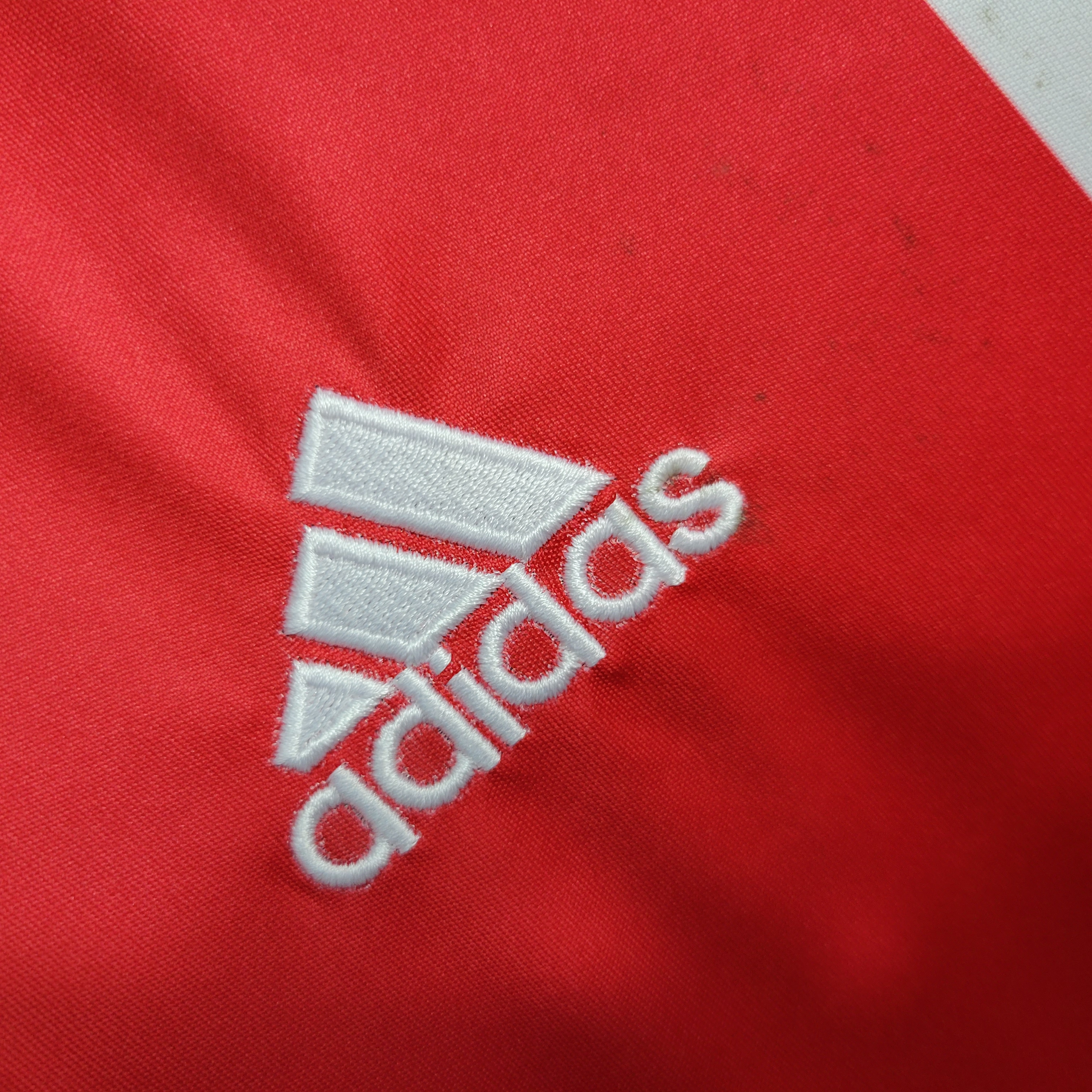 TKH-turbokithub-Retro Benfica 2004-05 Home Stadium Jersey