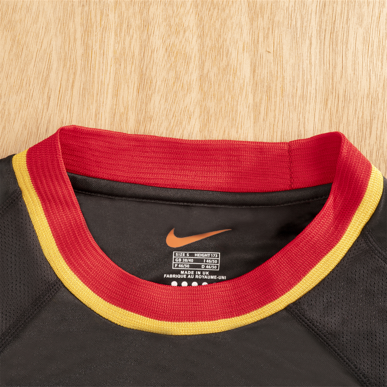 TKH-turbokithub-Retro Belgium 2000 Away Black Jersey