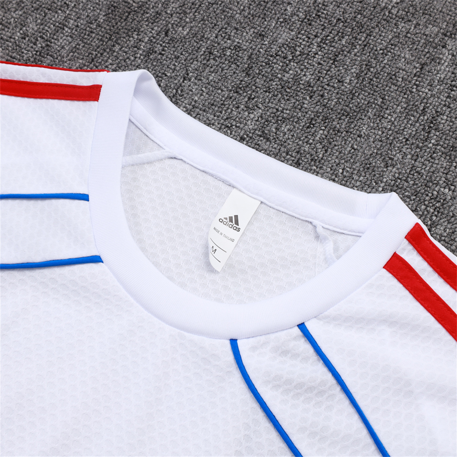 TKH-turbokithub-Bayern Munich 25-26 Short-Sleeve Training Set - White Throwback Top & Grey Shorts