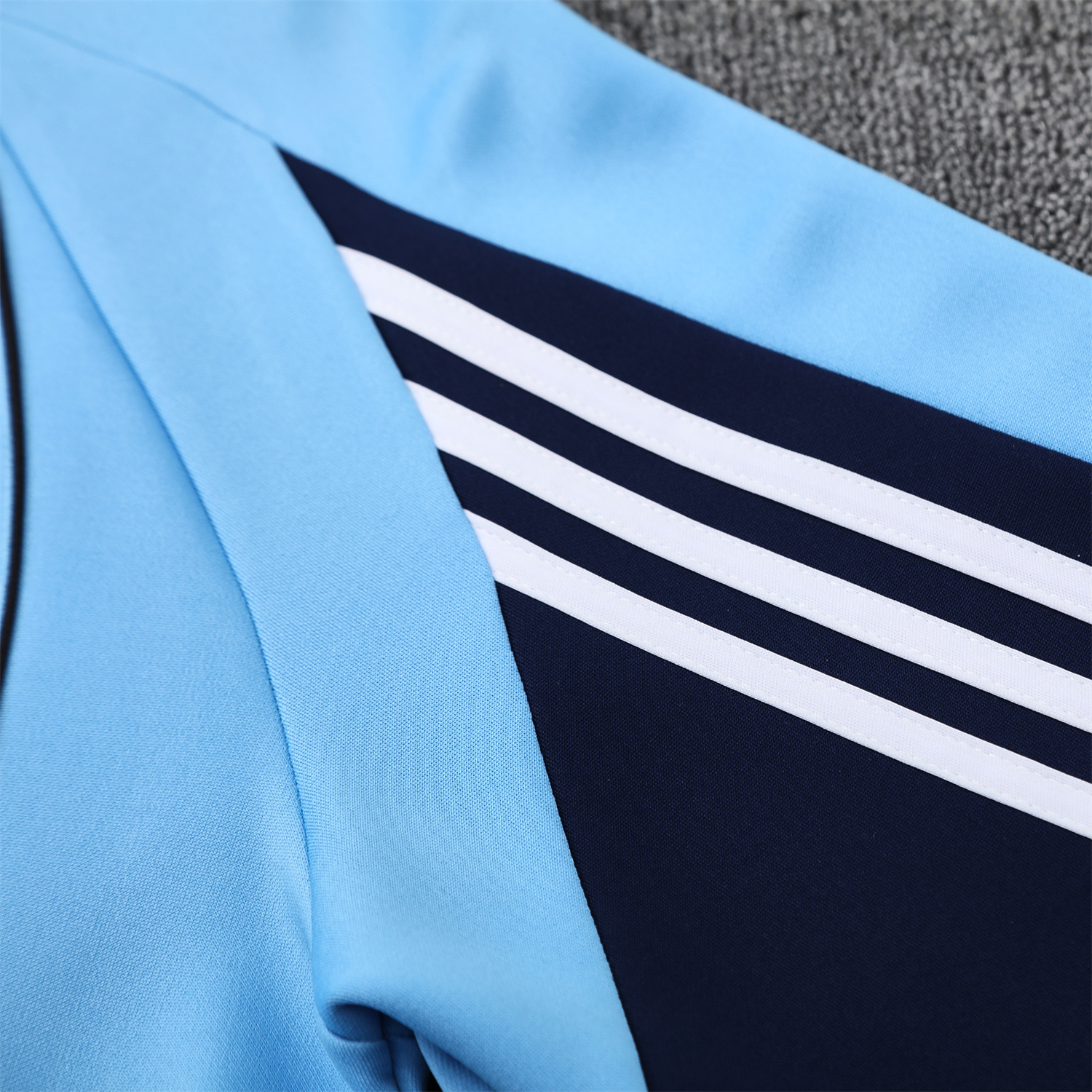 TKH-turbokithub-Real Madrid 25-26 Jacket Training Tracksuit - Light Blue Jackets & Deep Blue Pants