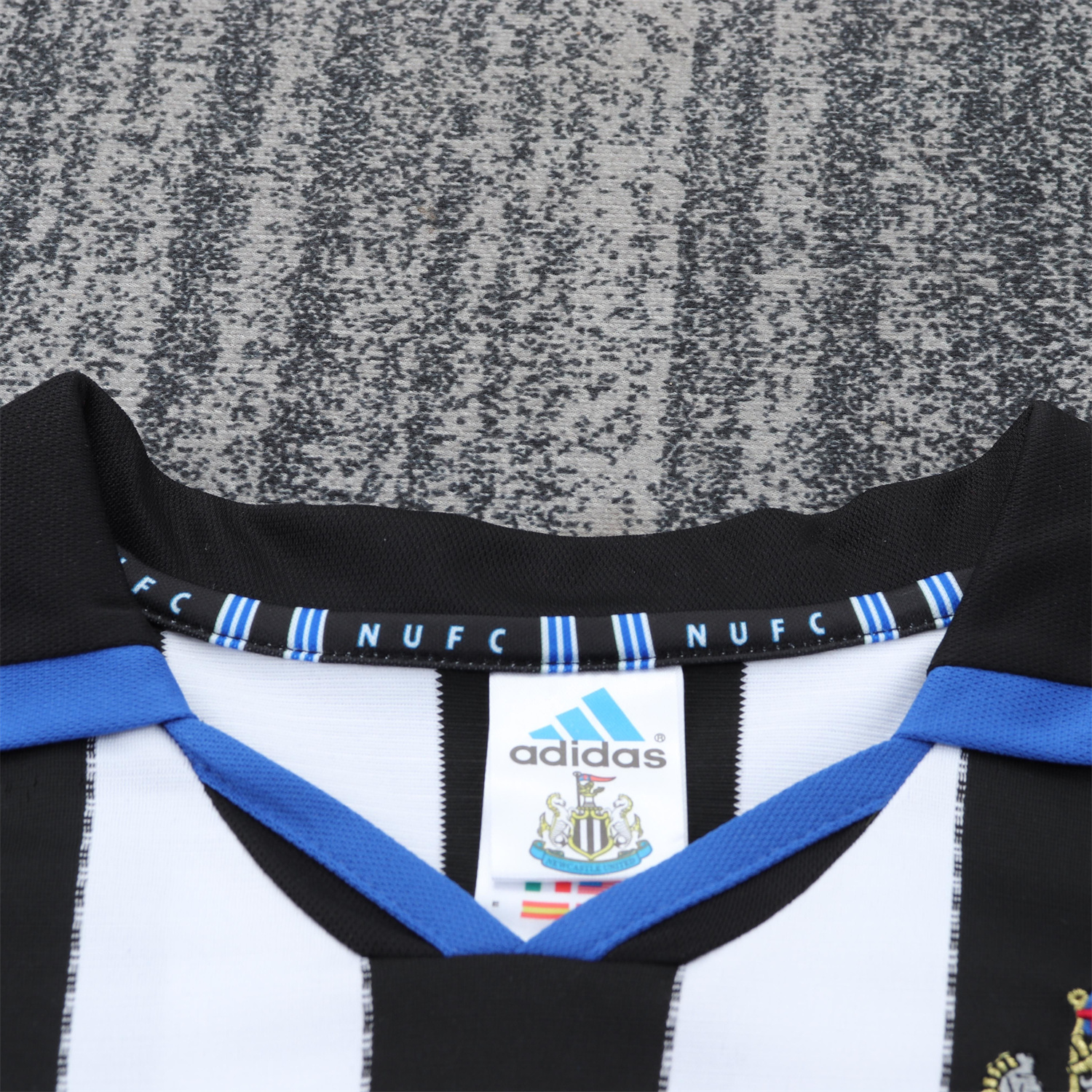 TKH-turbokithub-Retro Newcastle United 1999-00 Home Kids Kit
