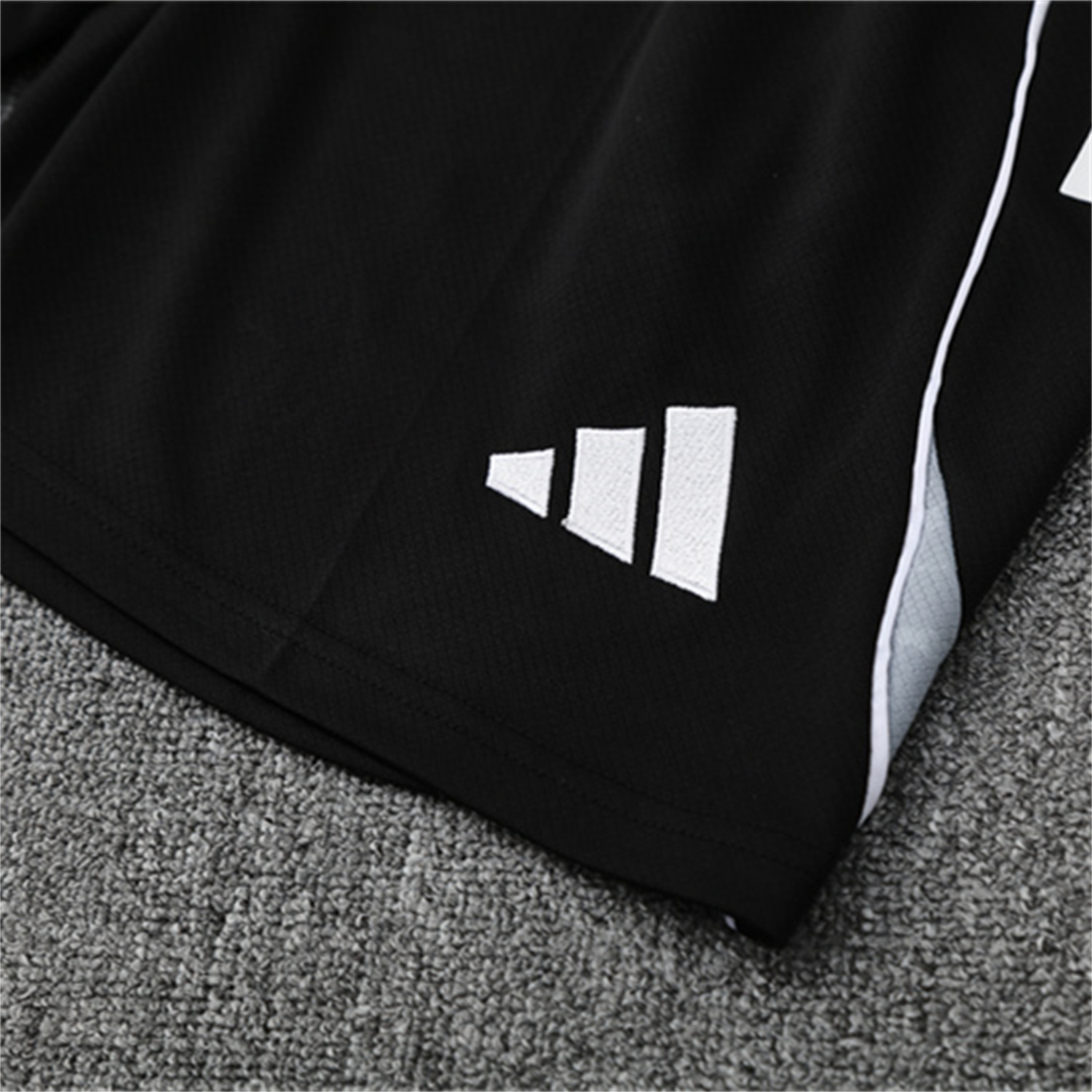 TKH-turbokithub-INT M.A.M 25-26 Kids Short-Sleeve Training Set - Black Top and Shorts