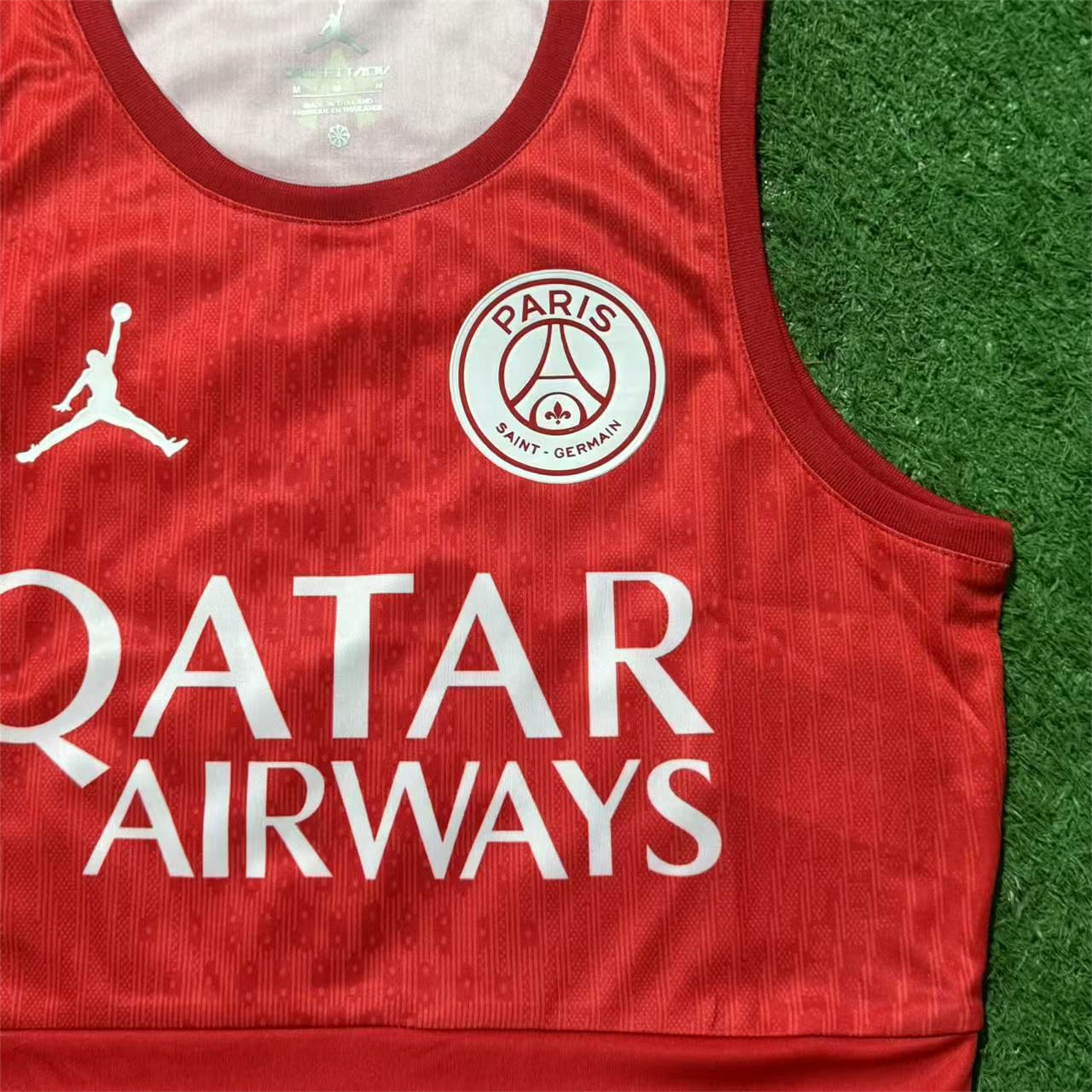 TKH-turbokithub-Women's Paris Saint-Germain PSG 25-26 Red Yoga Vest