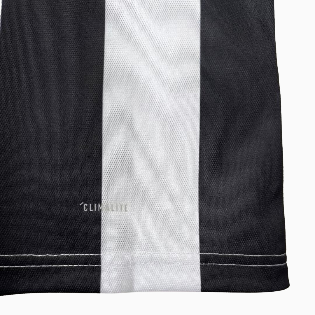 TKH-turbokithub-Retro Juventus 2017-18 120th Anniversary Special Edition Jersey