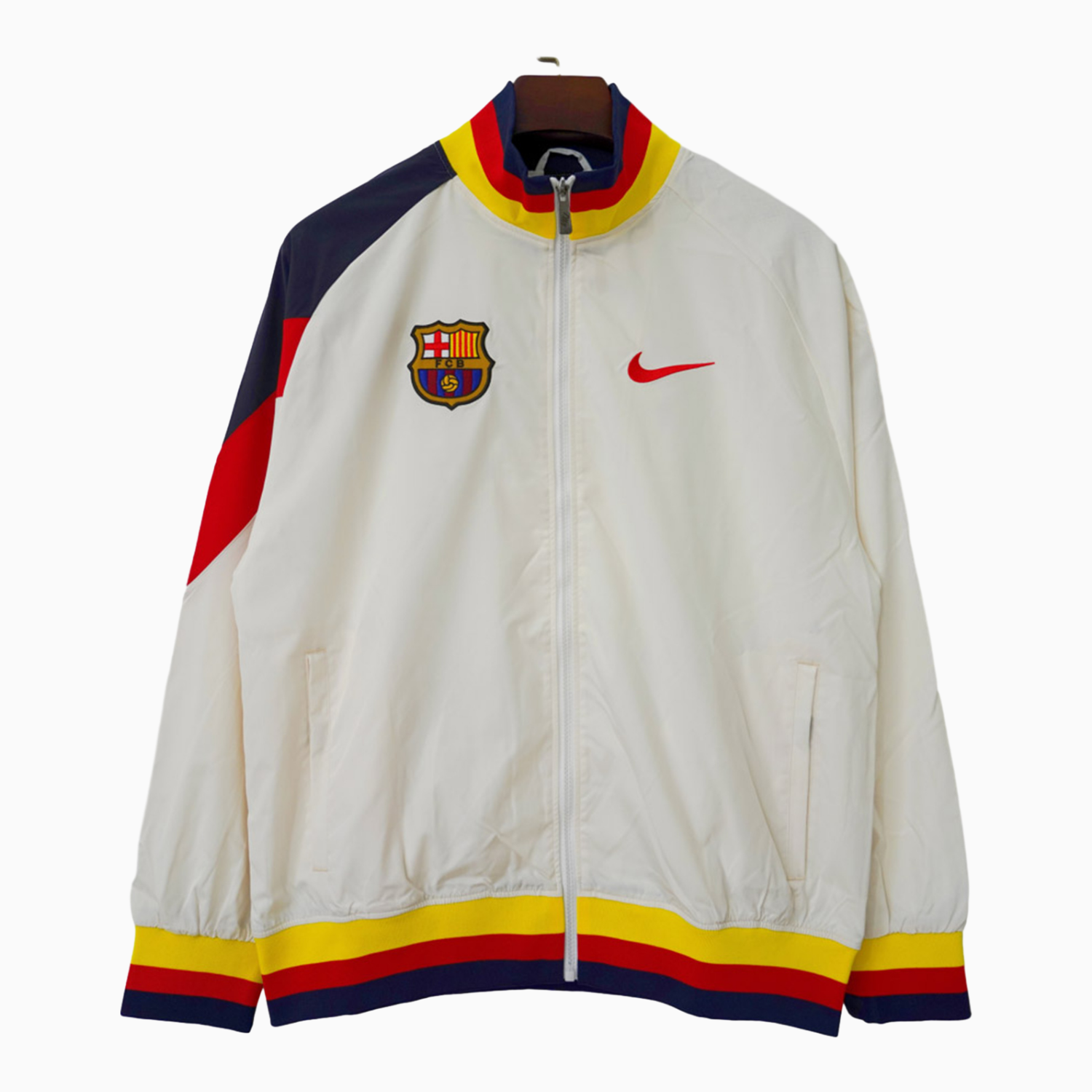 TKH-turbokithub-Barcelona 25-26 Windbreaker Jacket - White