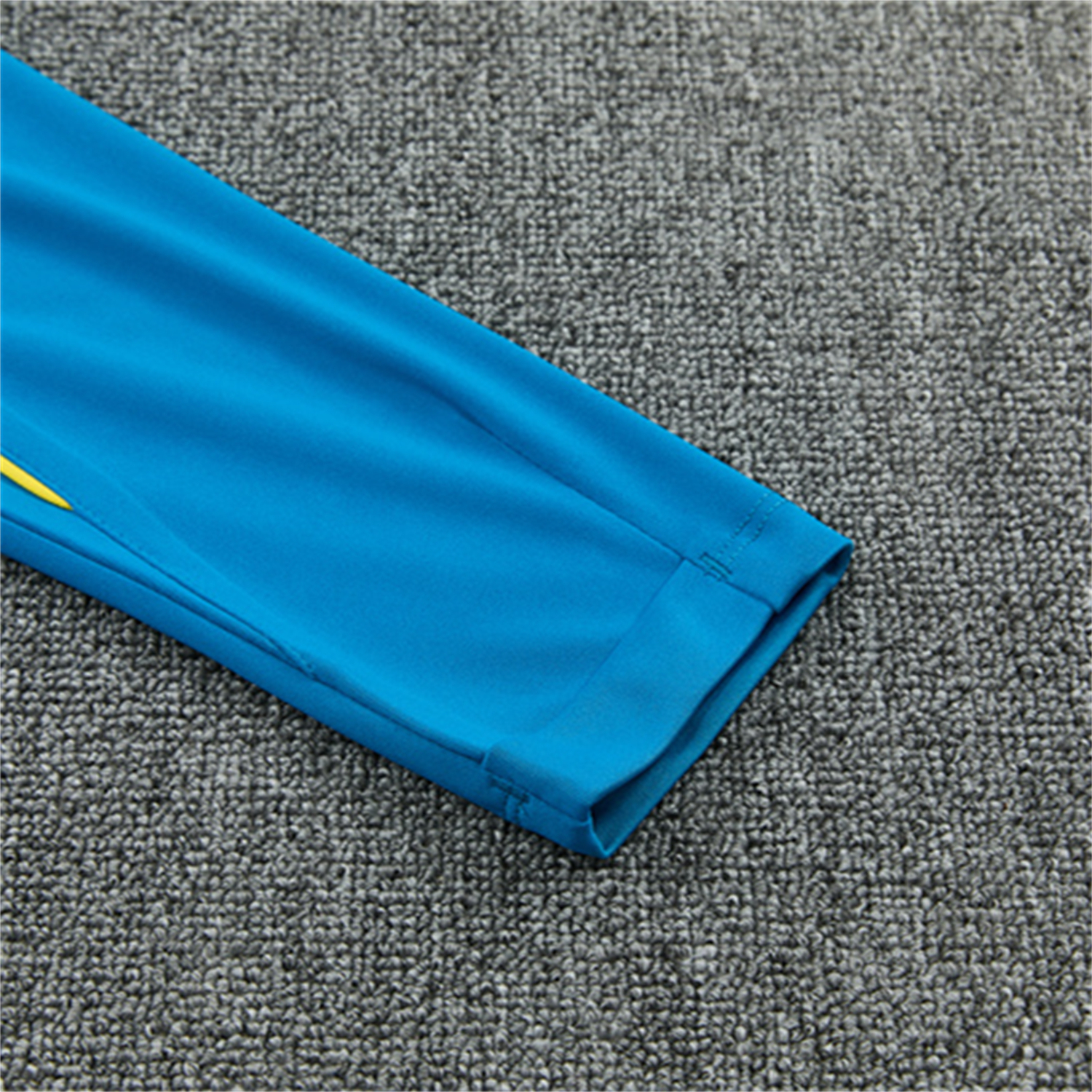 TKH-turbokithub-Brazil 2026 Kids Long Sleeve Training Set - Sky Blue Top & Dark Green Pants