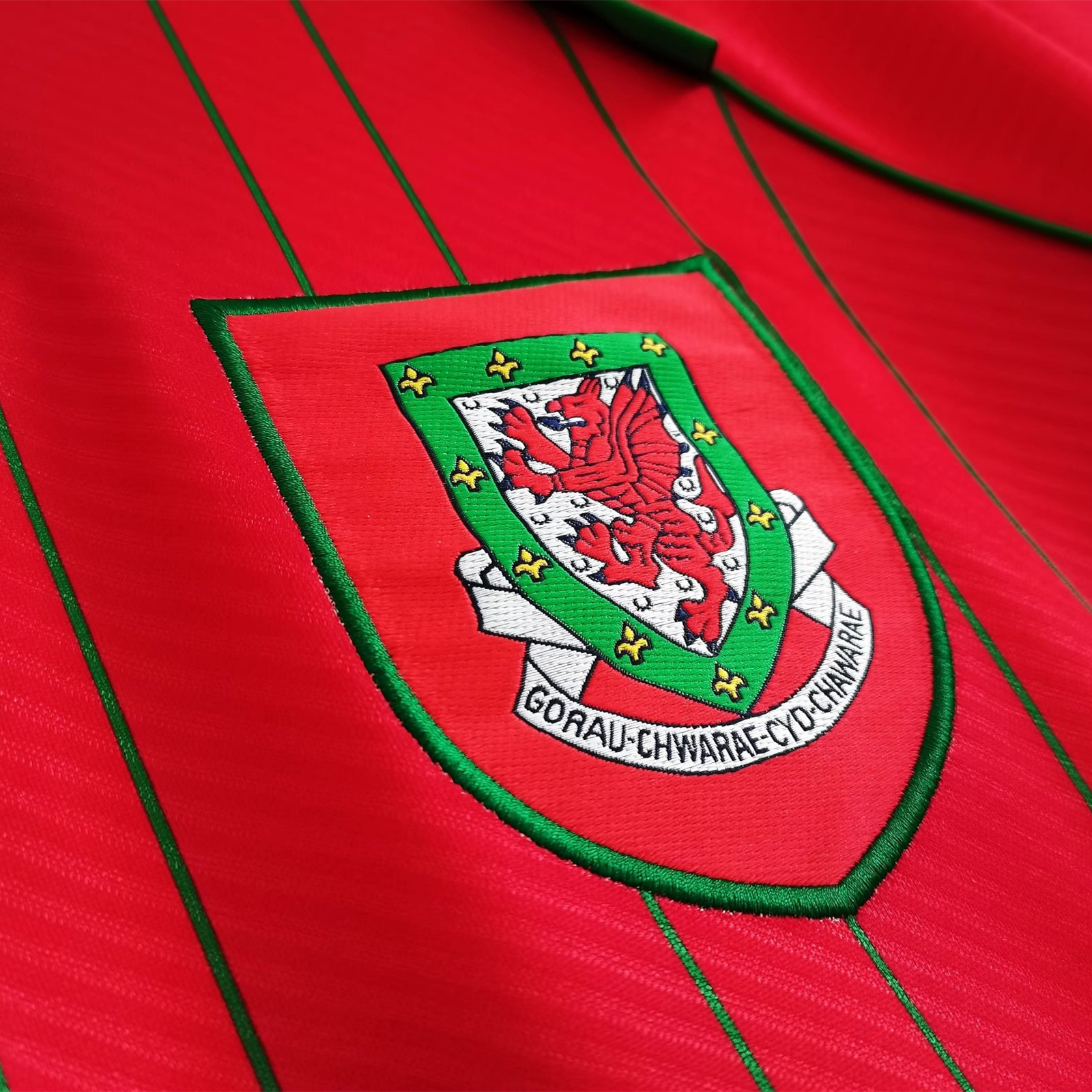 TKH-turbokithub-Retro Wales 1994 Home Stadium Jersey