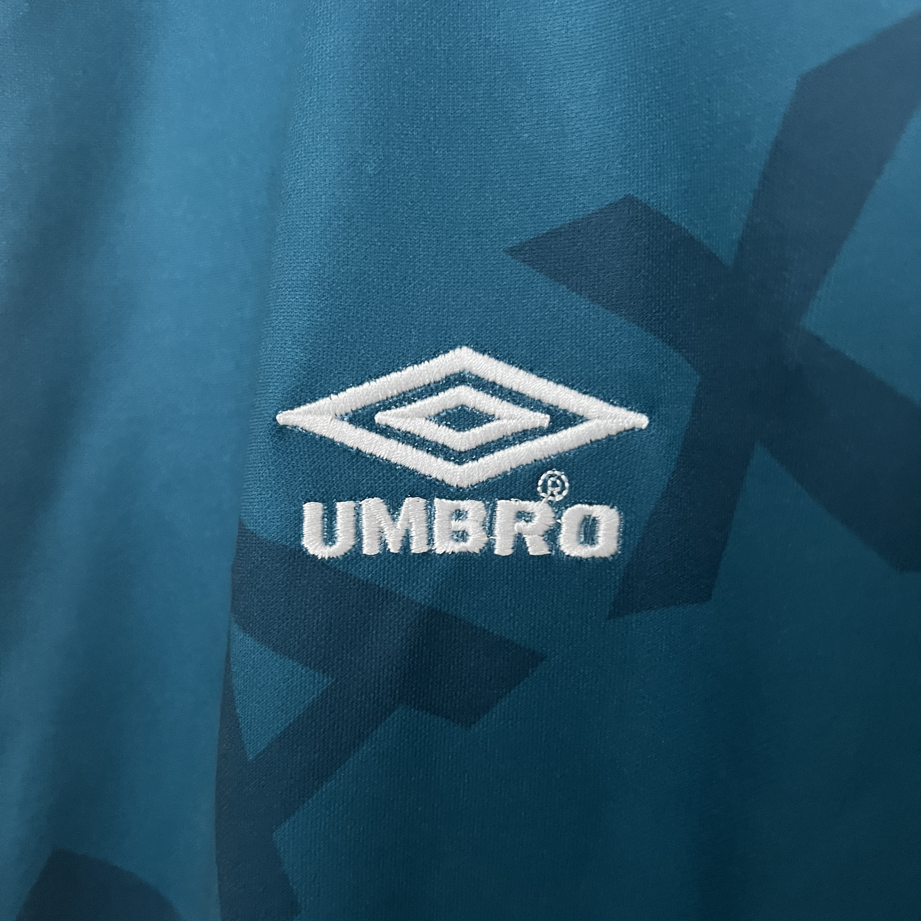 TKH-turbokithub-Retro Ajax 1995-96 Away Jersey