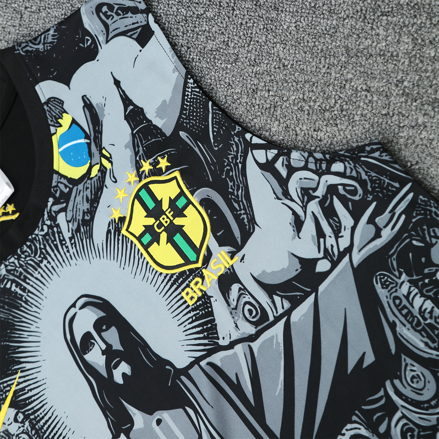 TKH-turbokithub-Brazil 25-26 Gray Jesus Statue Vest Training Set - Gray Vest & Black Shorts