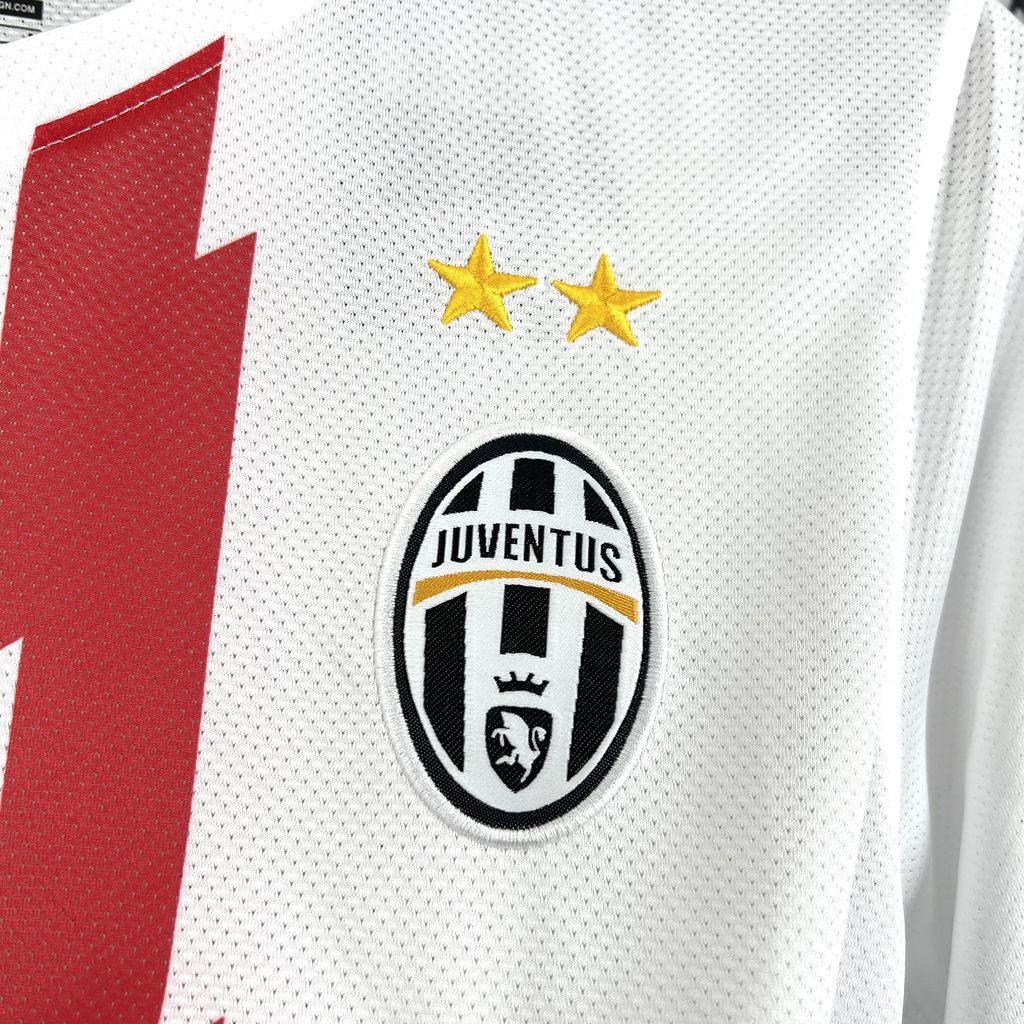 TKH-turbokithub-Retro Juventus 2010-11 Away Jersey