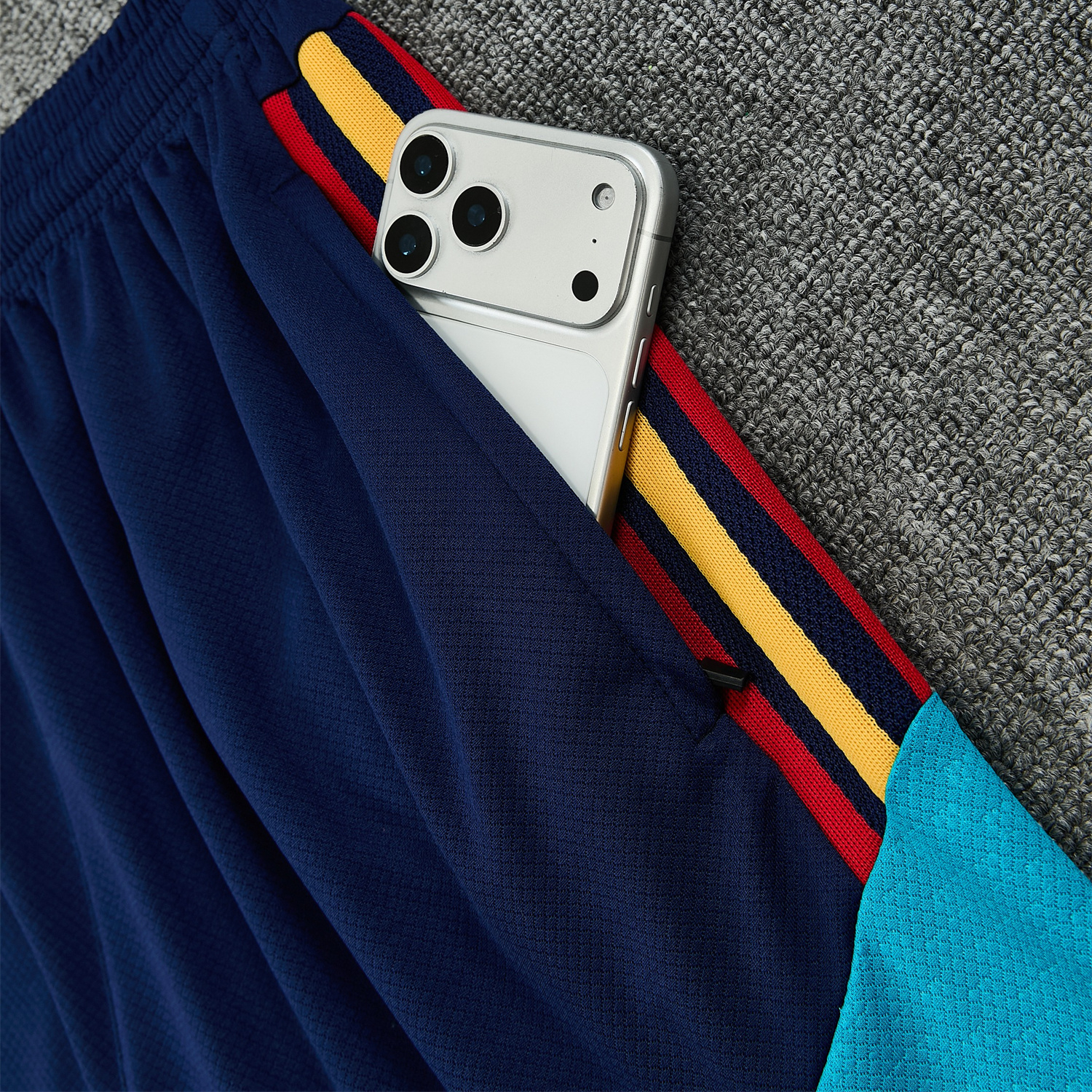TKH-turbokithub-Spain 2026 Vest Training Set - Light Blue Top & Dark Blue Pants