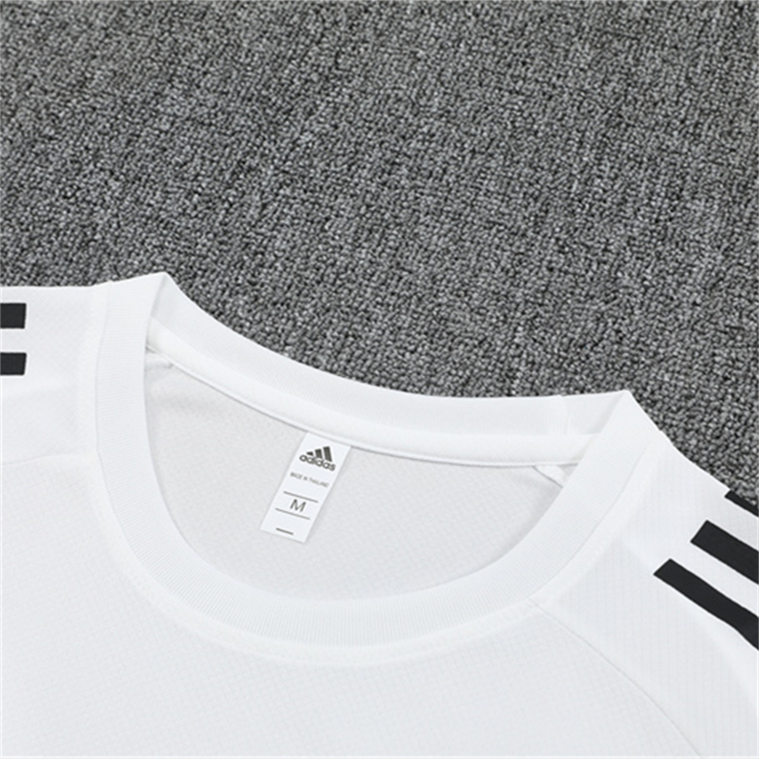 TKH-turbokithub-Manchester United 25-26 Kid Short-Sleeve Training Set - White Top & Black Shorts