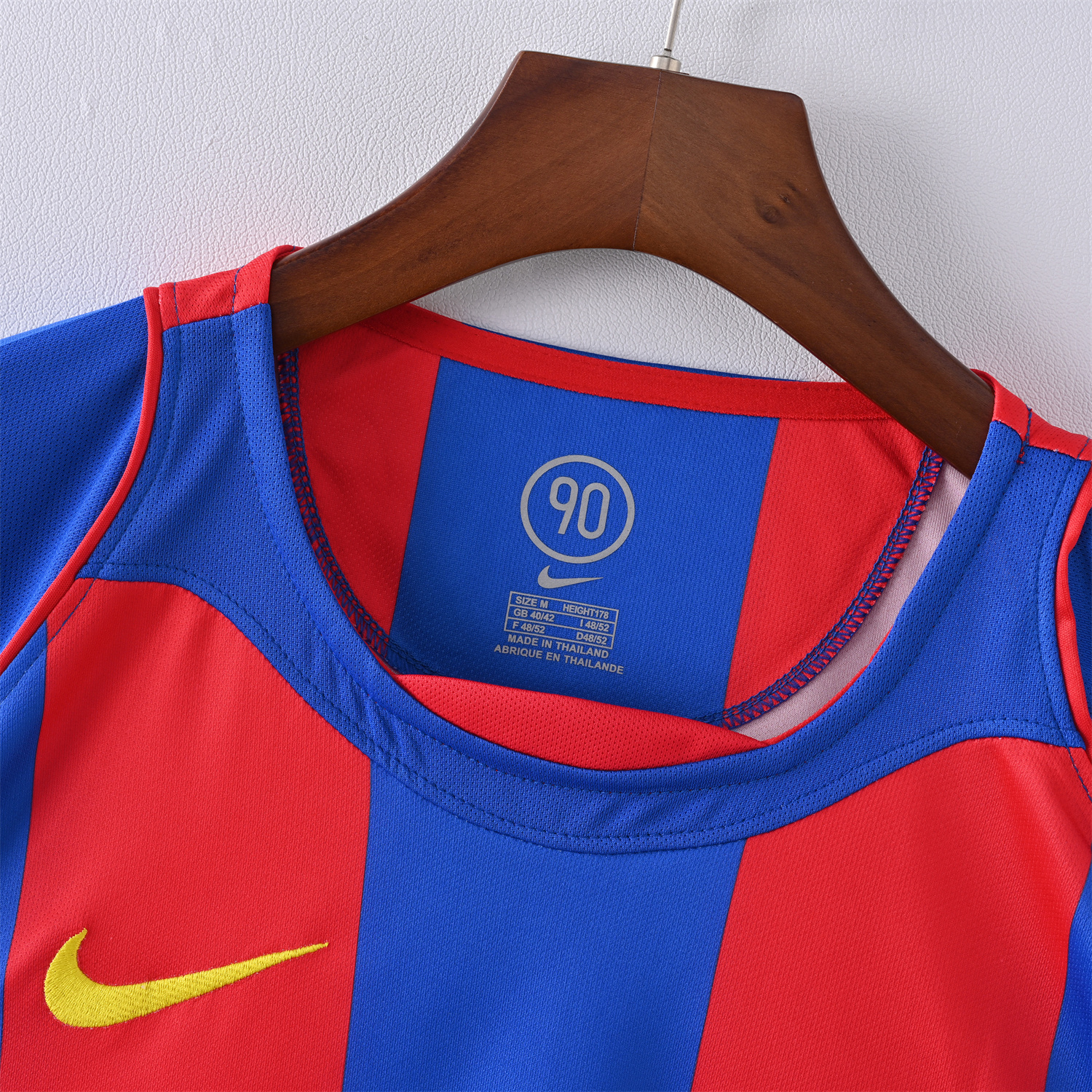 TKH-turbokithub-Retro Barcelona 04-05 Home Jersey