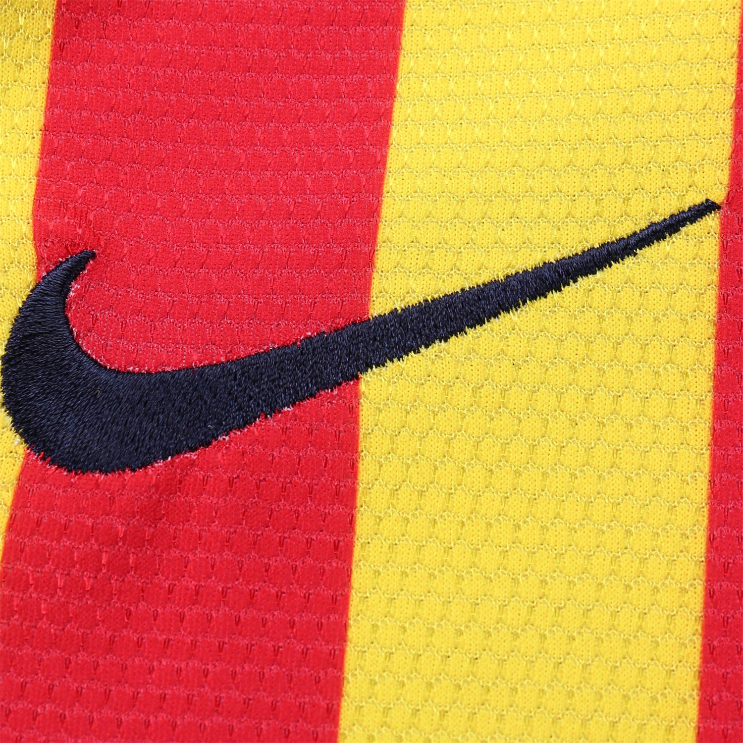TKH-turbokithub-Retro Barcelona 2013-14 Away Kids Kit