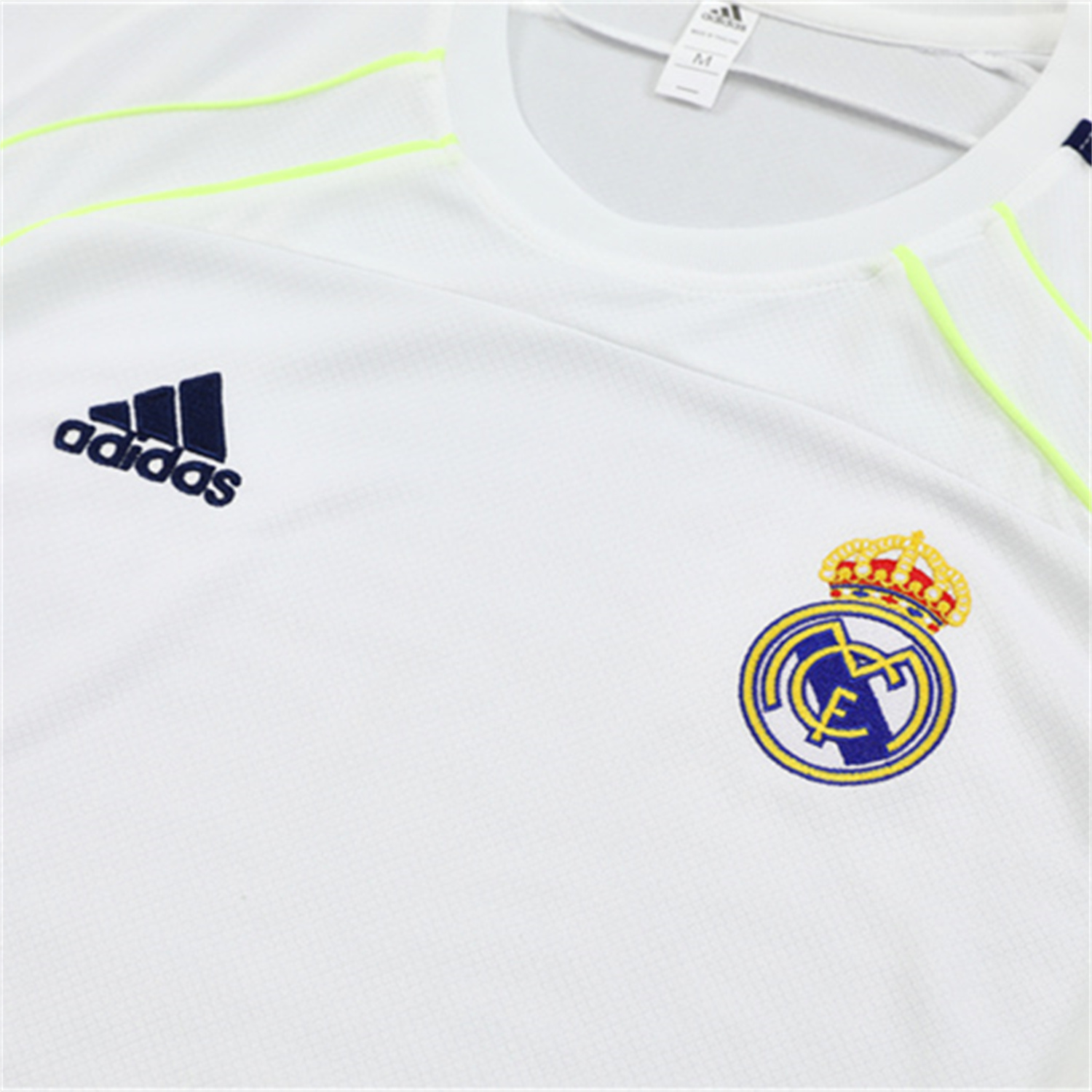 TKH-turbokithub-Real Madrid 25-26 Short-Sleeve Training Set - White Urban Purist Style Top and Blue Shorts