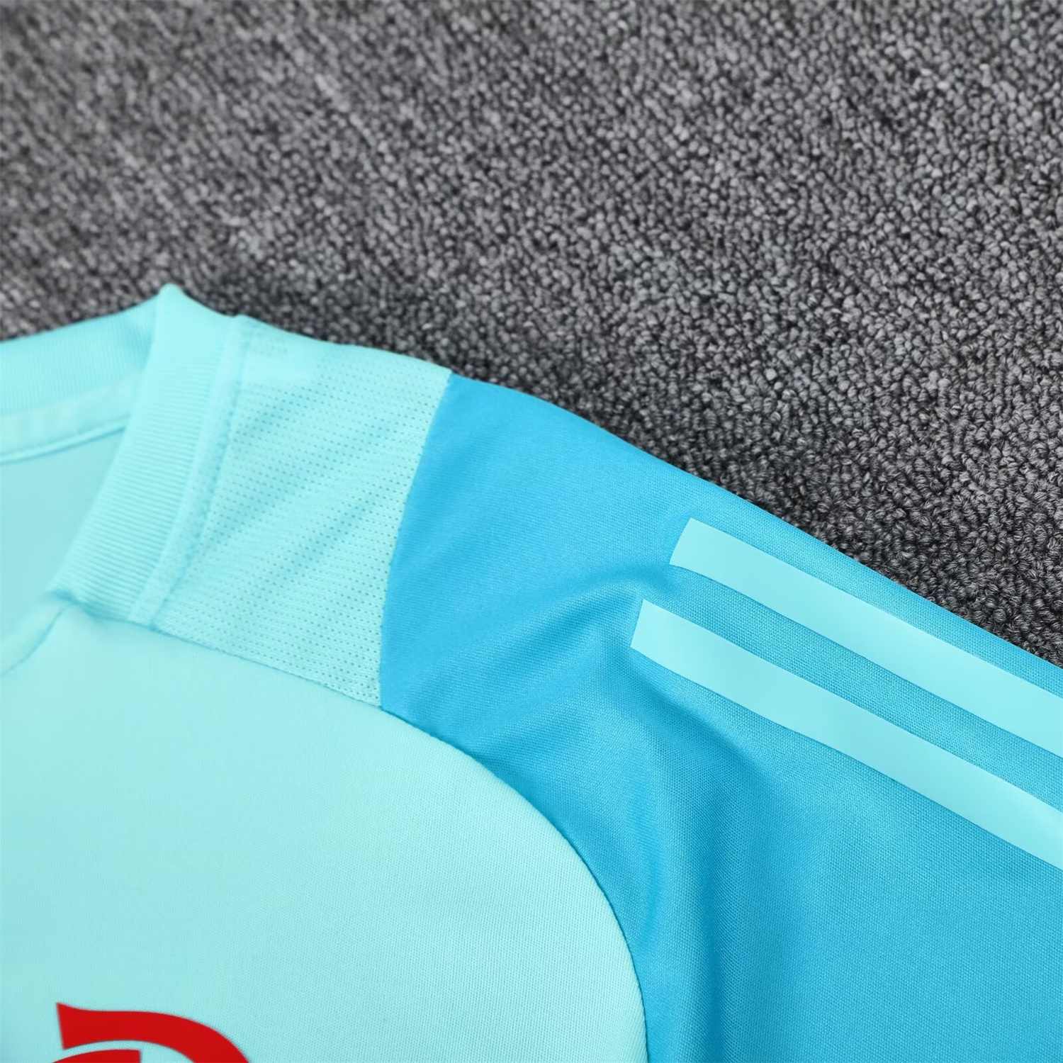 TKH-turbokithub-Flamengo 25-26 Short-Sleeve Kids Training Set - Light Blue With Royal Blue