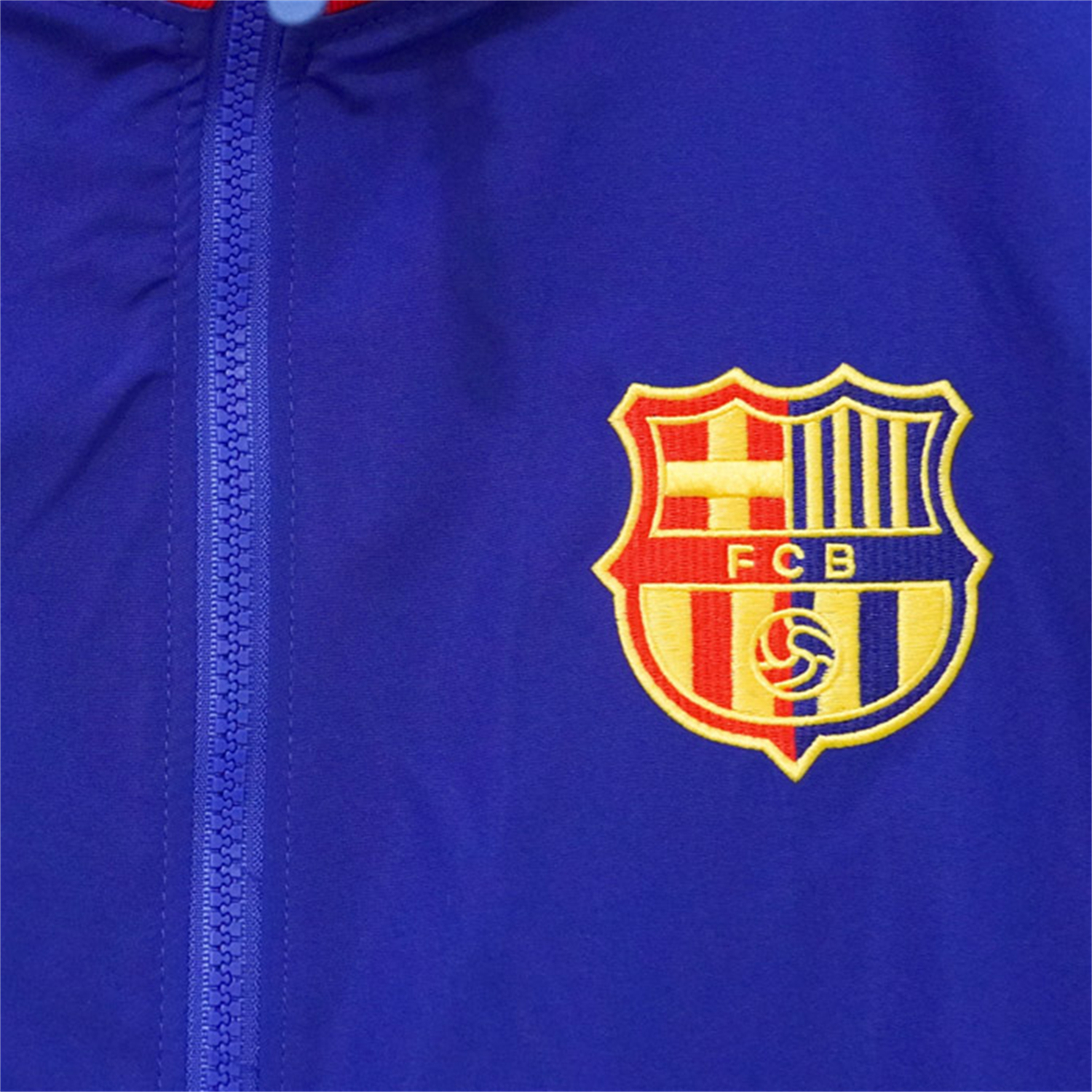 TKH-turbokithub-Retro Barcelona 24-25 Windbreaker Jacket - Blue Red
