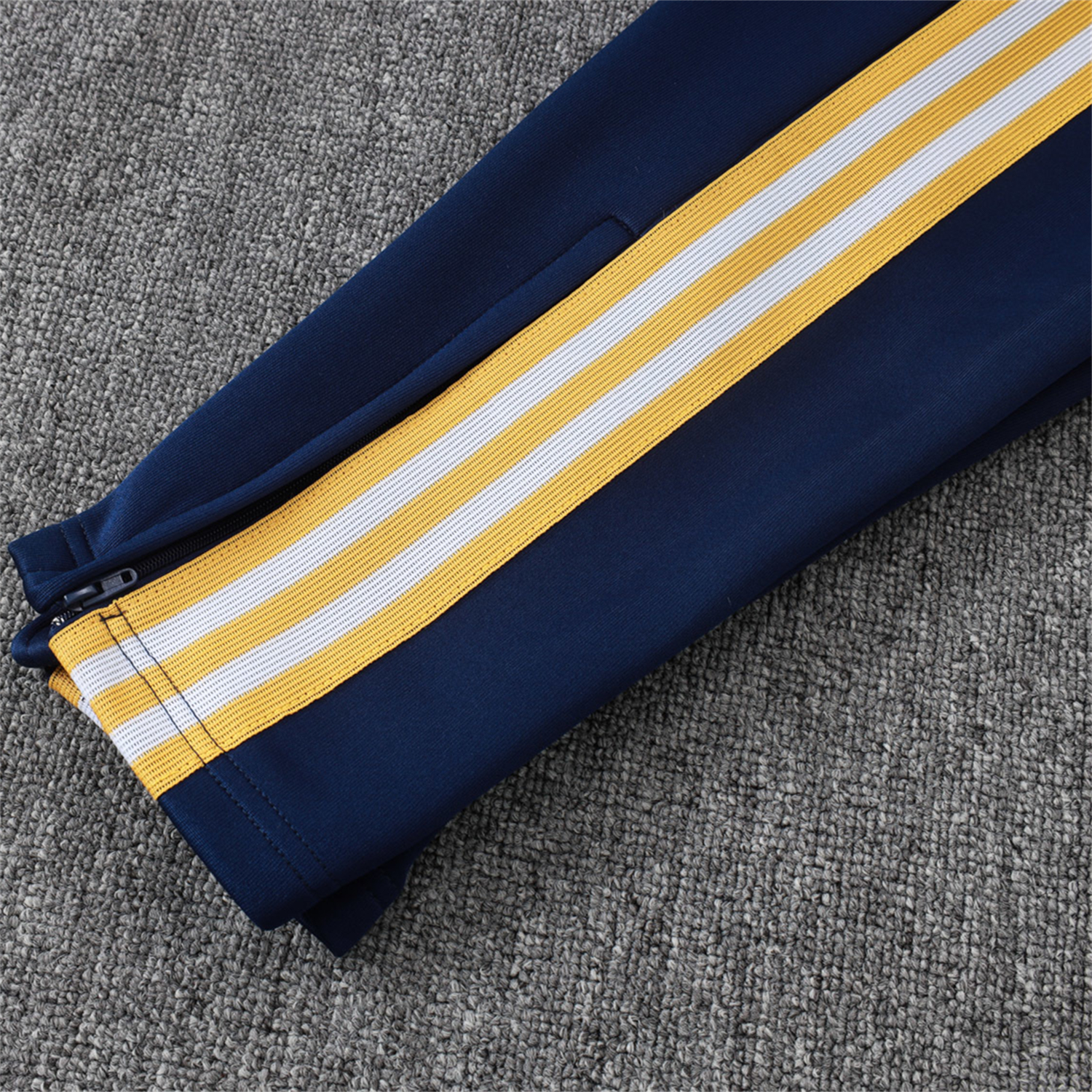 TKH-turbokithub-Real Madrid 26-27 Long Sleeves Training Set - Dark Blue Top And Pants
