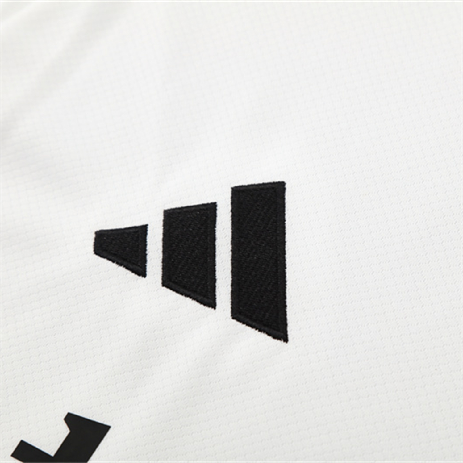 TKH-turbokithub-Manchester United 25-26 Kids Short-Sleeve Training Set - White Purple Top & Black Shorts
