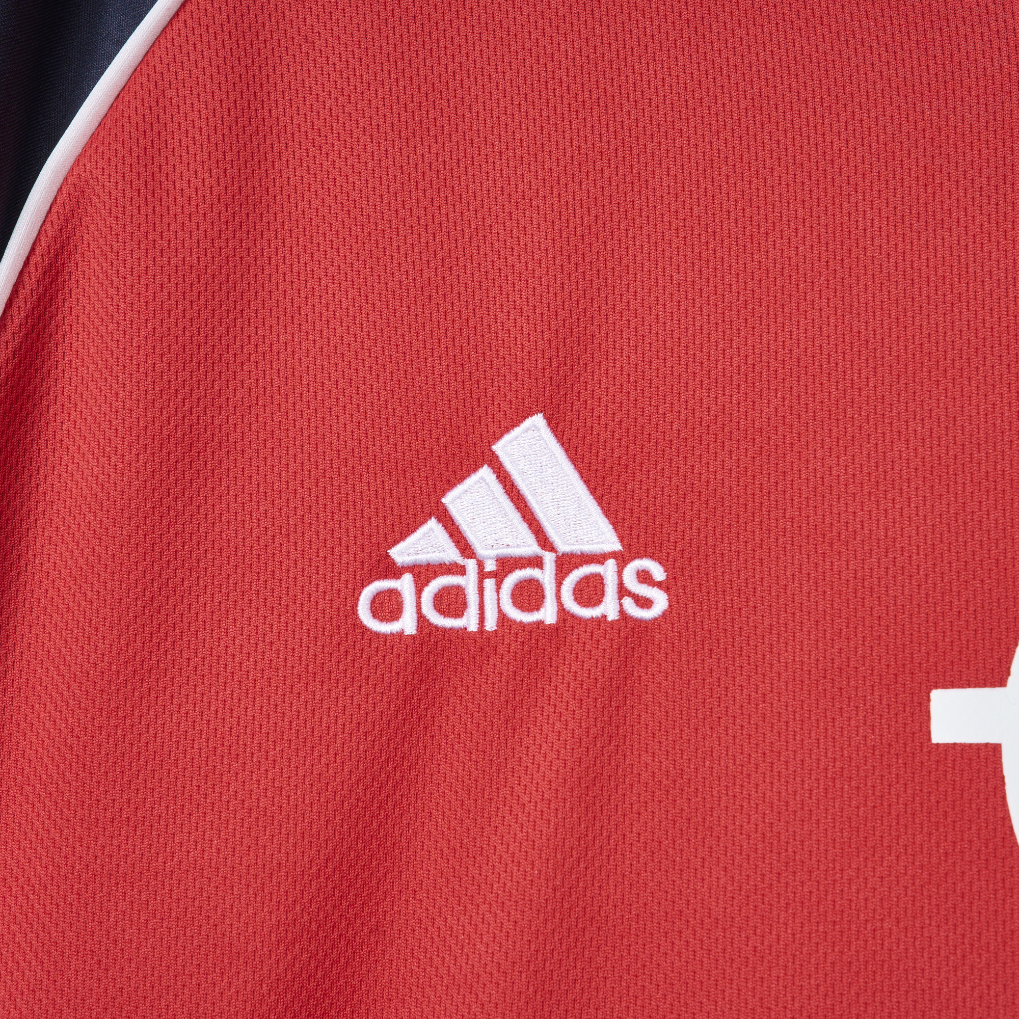 TKH-turbokithub-Retro Bayern Munich 2000-01 Home Long Sleeve Jersey
