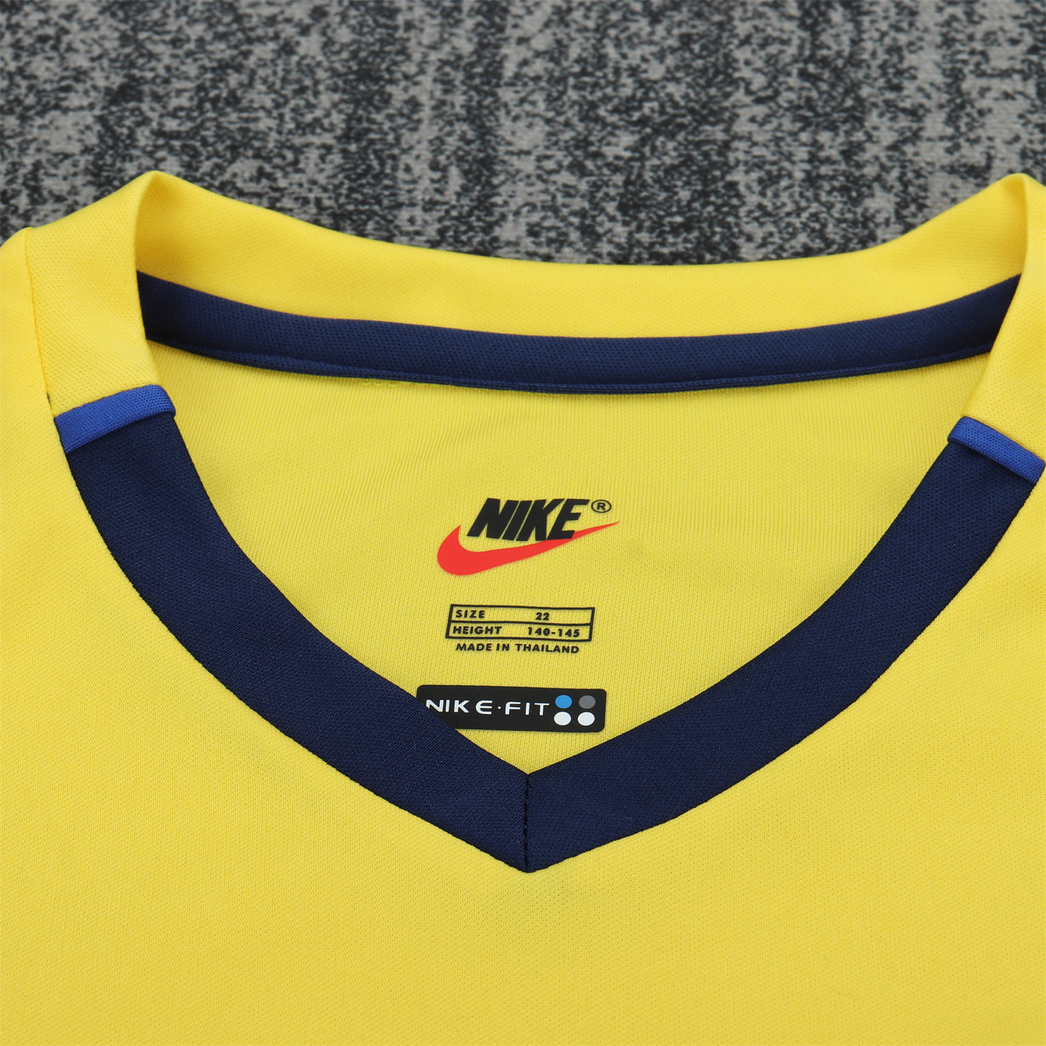 TKH-turbokithub-Retro Arsenal 2000-01 Away Kids Kit