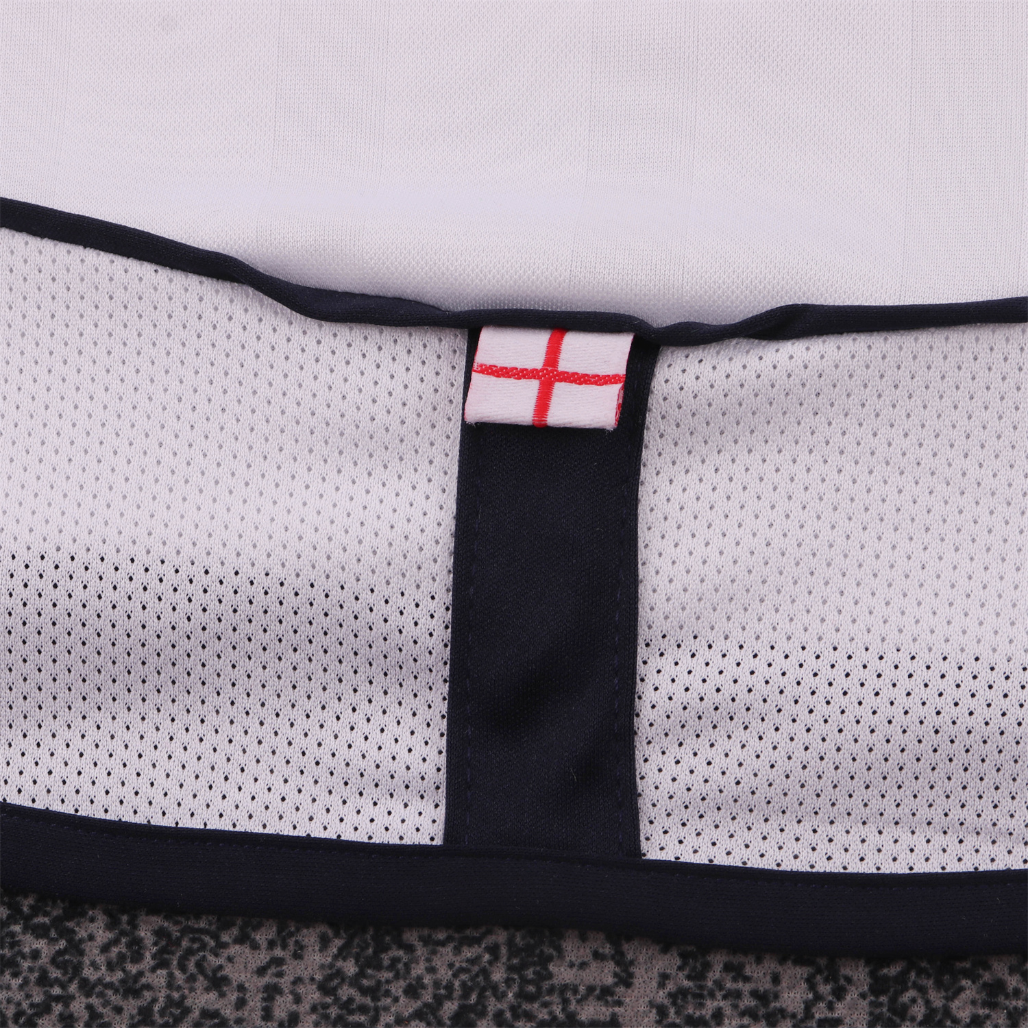 TKH-turbokithub-Retro England 2002 Home Kids Kit