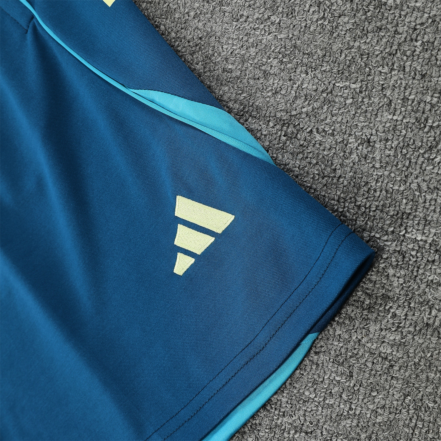 TKH-turbokithub-Club América 25-26 Short-Sleeve Training Set - Deep Blue Top & Deep Blue Shorts