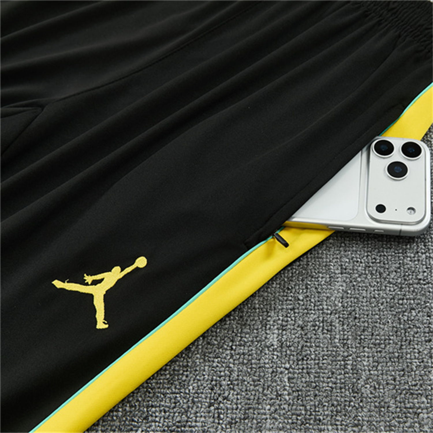 TKH-turbokithub-Brazil X JD 2026 Long Sleeves Training Set - Black Top And Black Yellow Pants