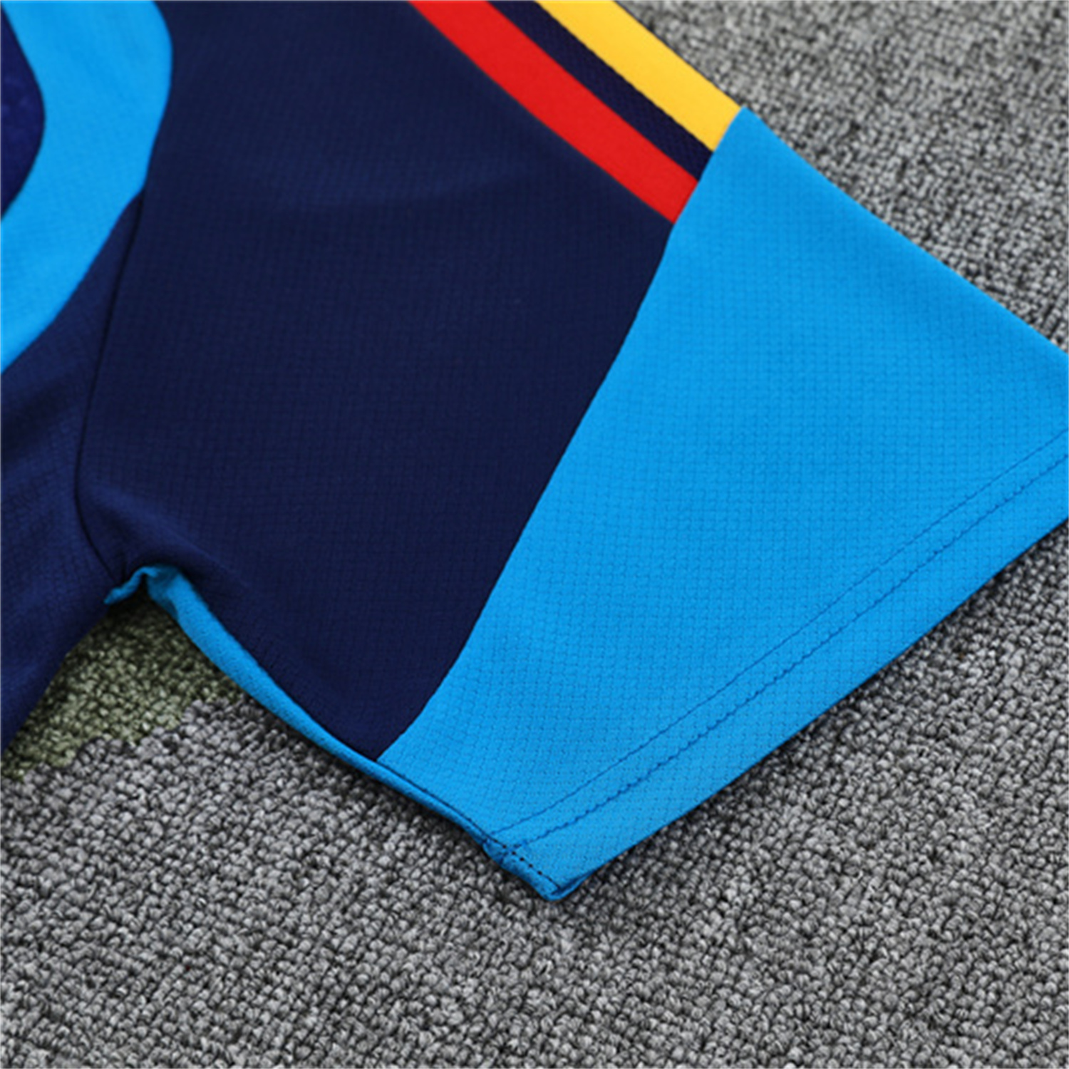 TKH-turbokithub-Spain 2026 Kids Short-Sleeve Training Set - Royal Blue Top & Shorts