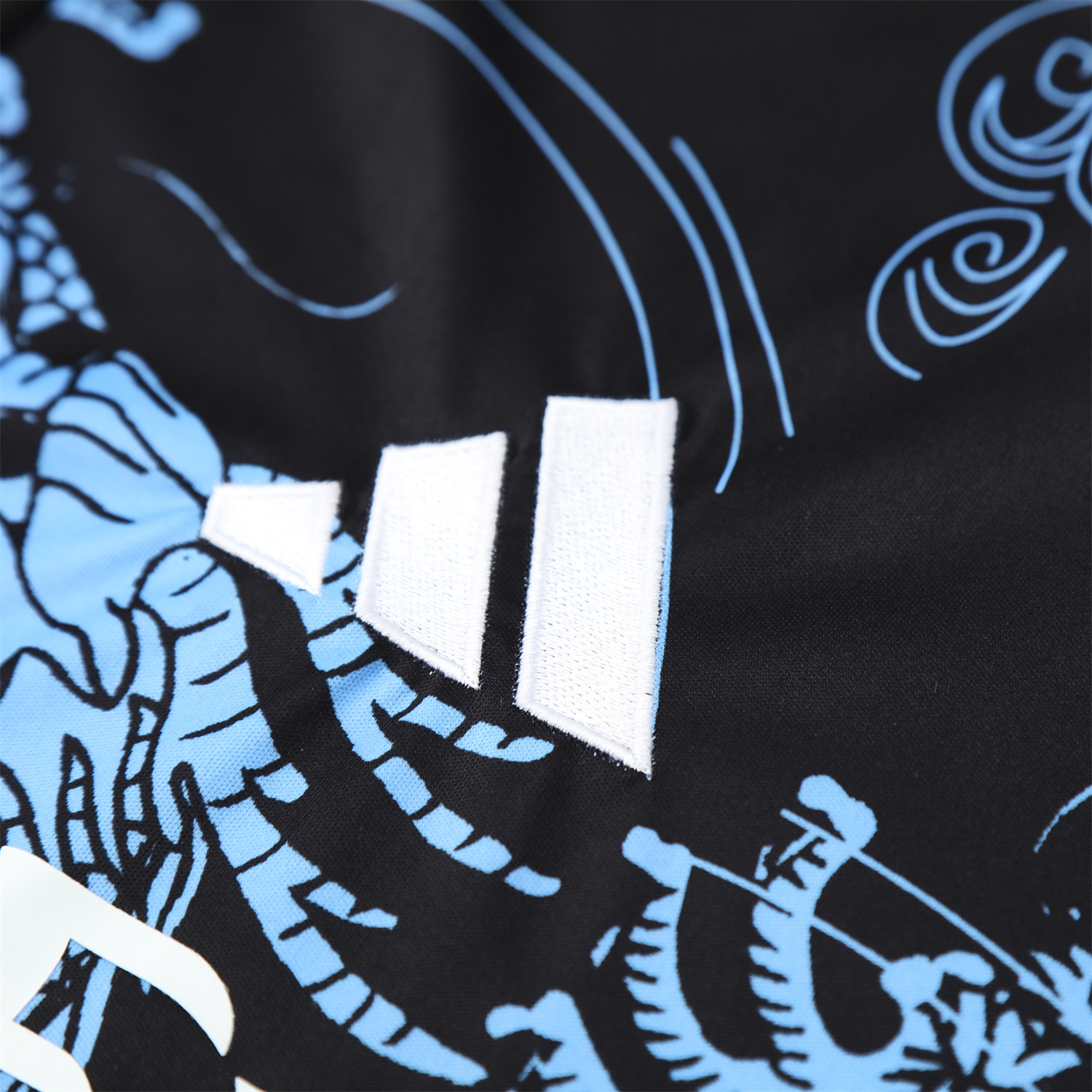 TKH-turbokithub-Real Madrid 25-26 Short-Sleeve Training Set - Blue Black Dragon Top & Black-White Shorts