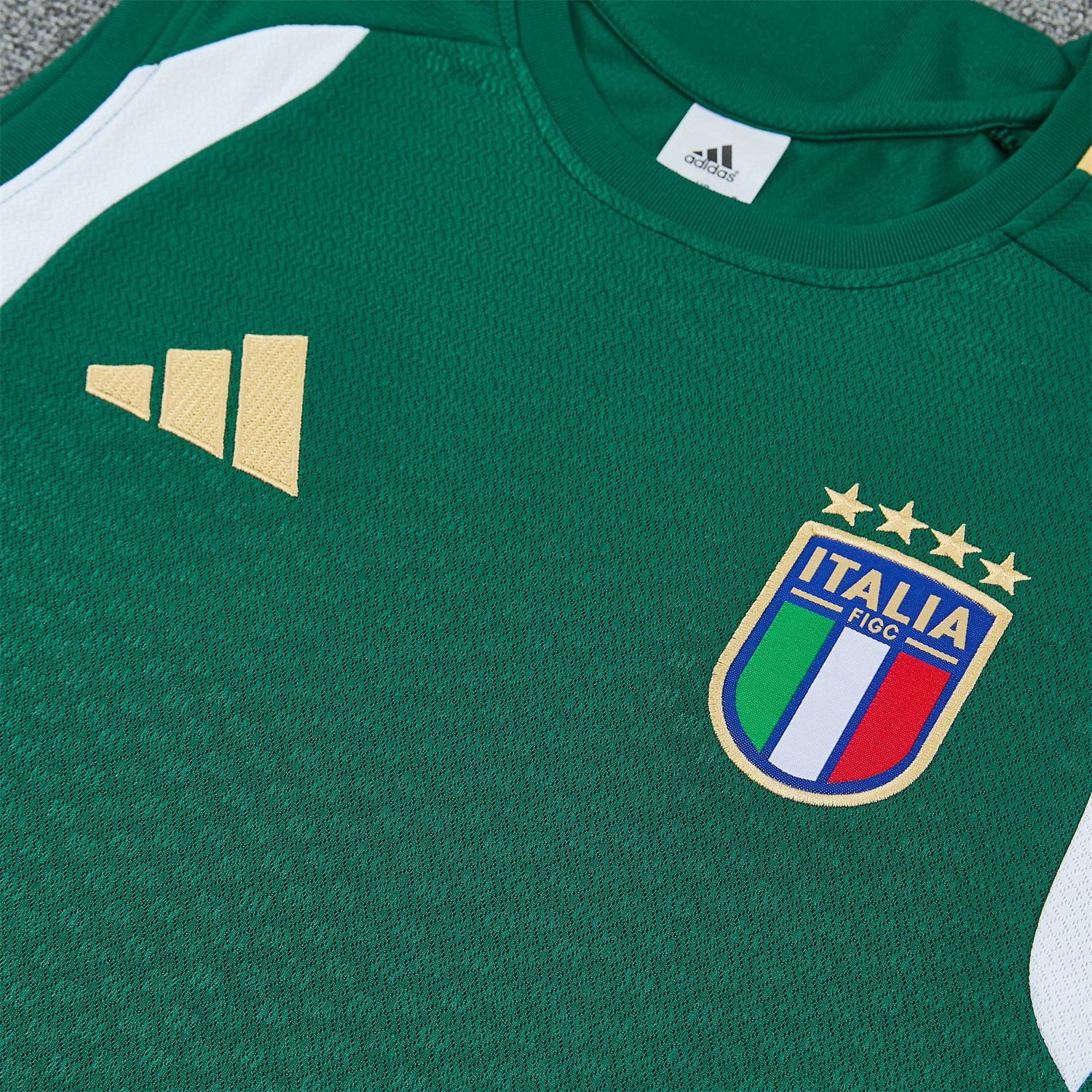 TKH-turbokithub-Italy 2026 Vest Training Set - Green Vest and Shorts