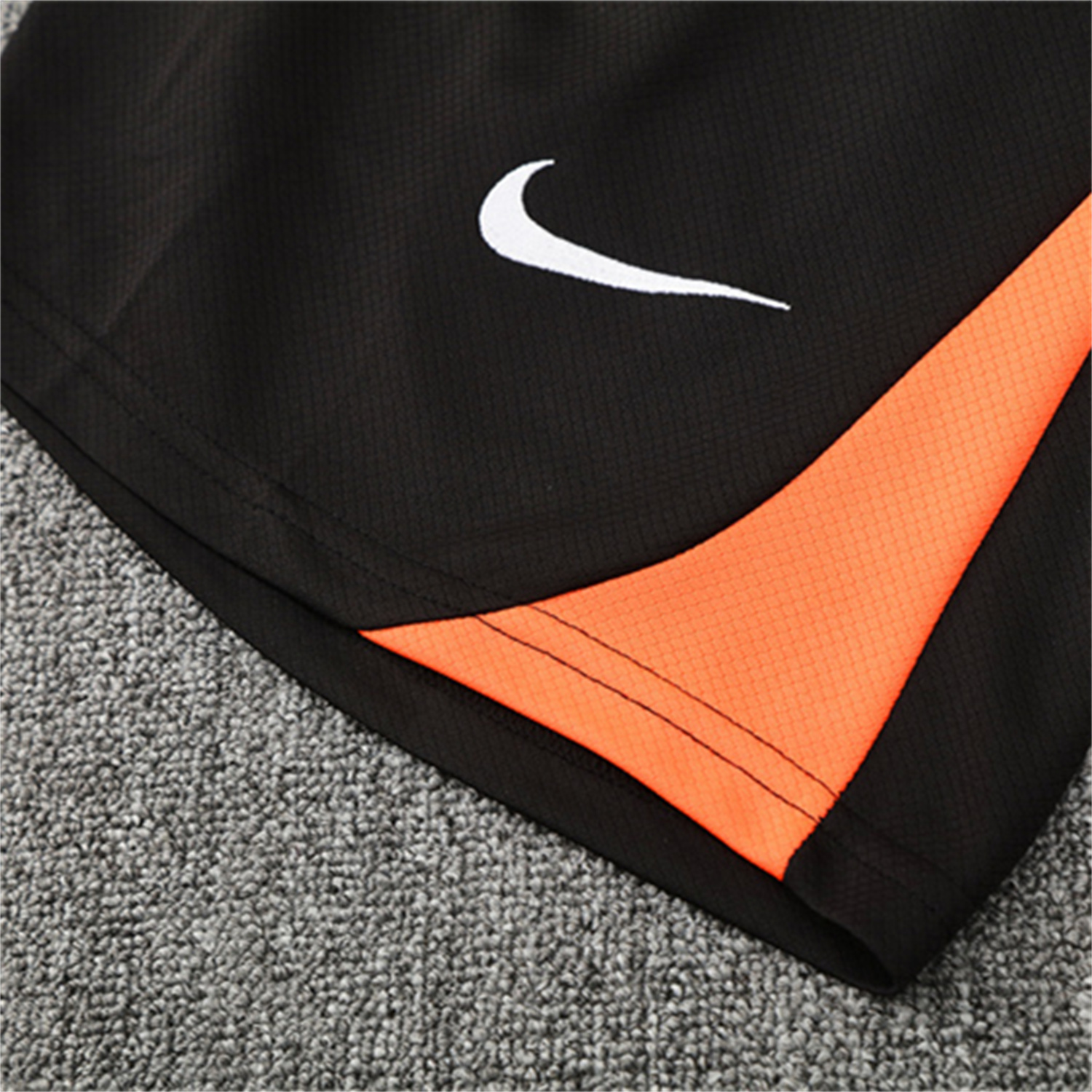 TKH-turbokithub-Brazil 25-26 Short-Sleeve Training Set - Black Top & Black Shorts