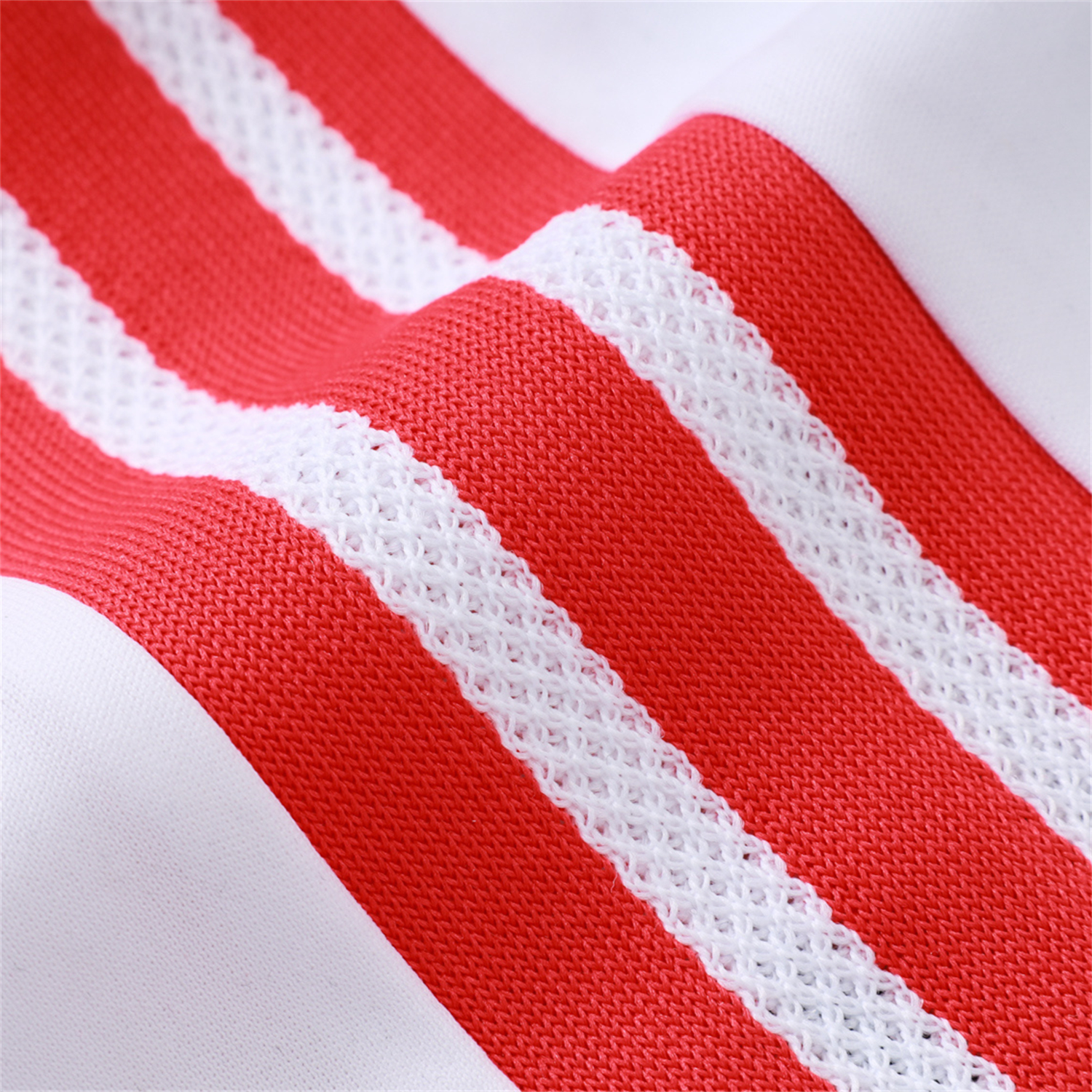 TKH-turbokithub-SC Internacional 2026 Short-Sleeve Training Set - White Top and Red Shorts