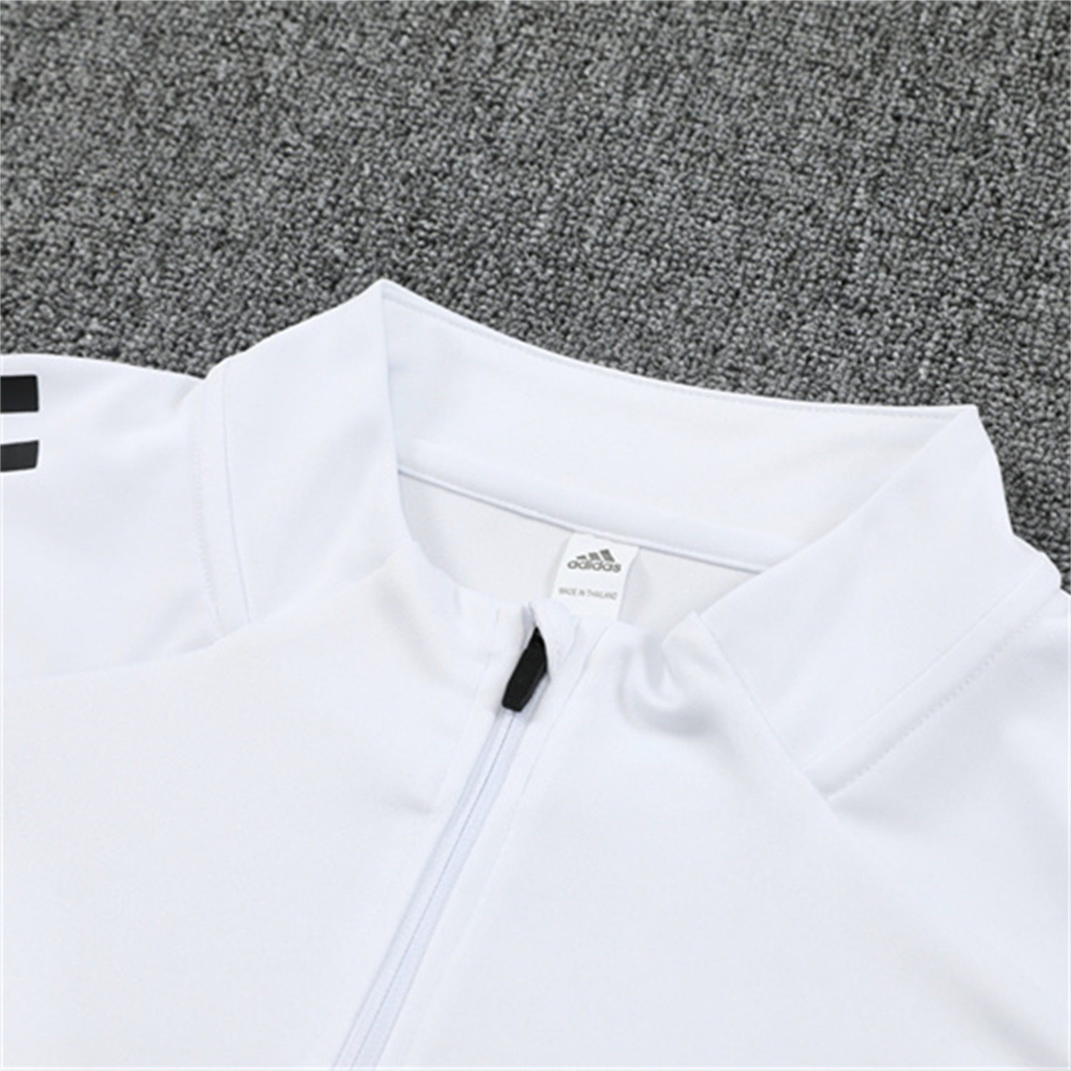 TKH-turbokithub-Ajax 25-26 Long Sleeve Training Set - White Top and Black Pants