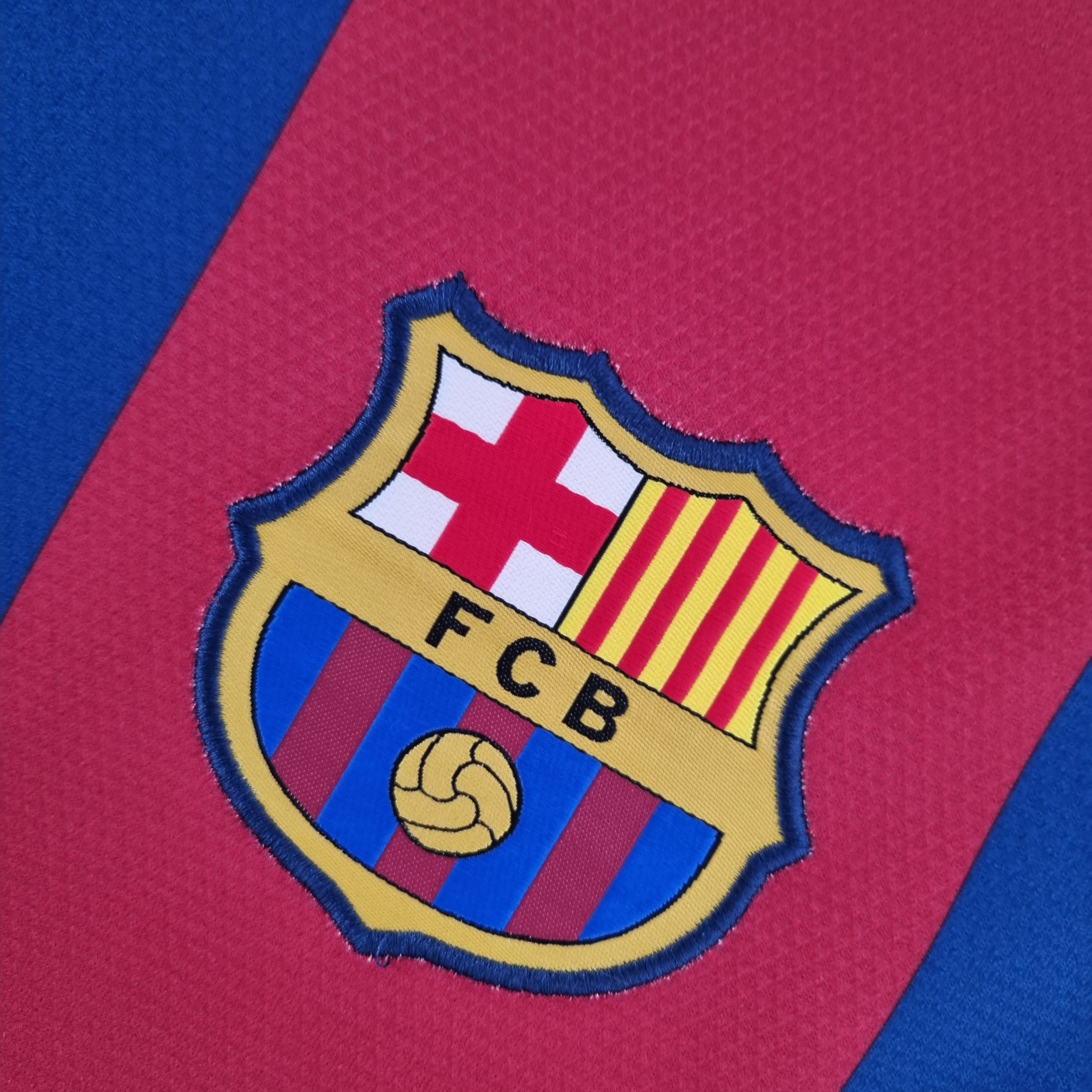 TKH-turbokithub-Retro Barcelona 10-11 Home Long Sleeve Jersey