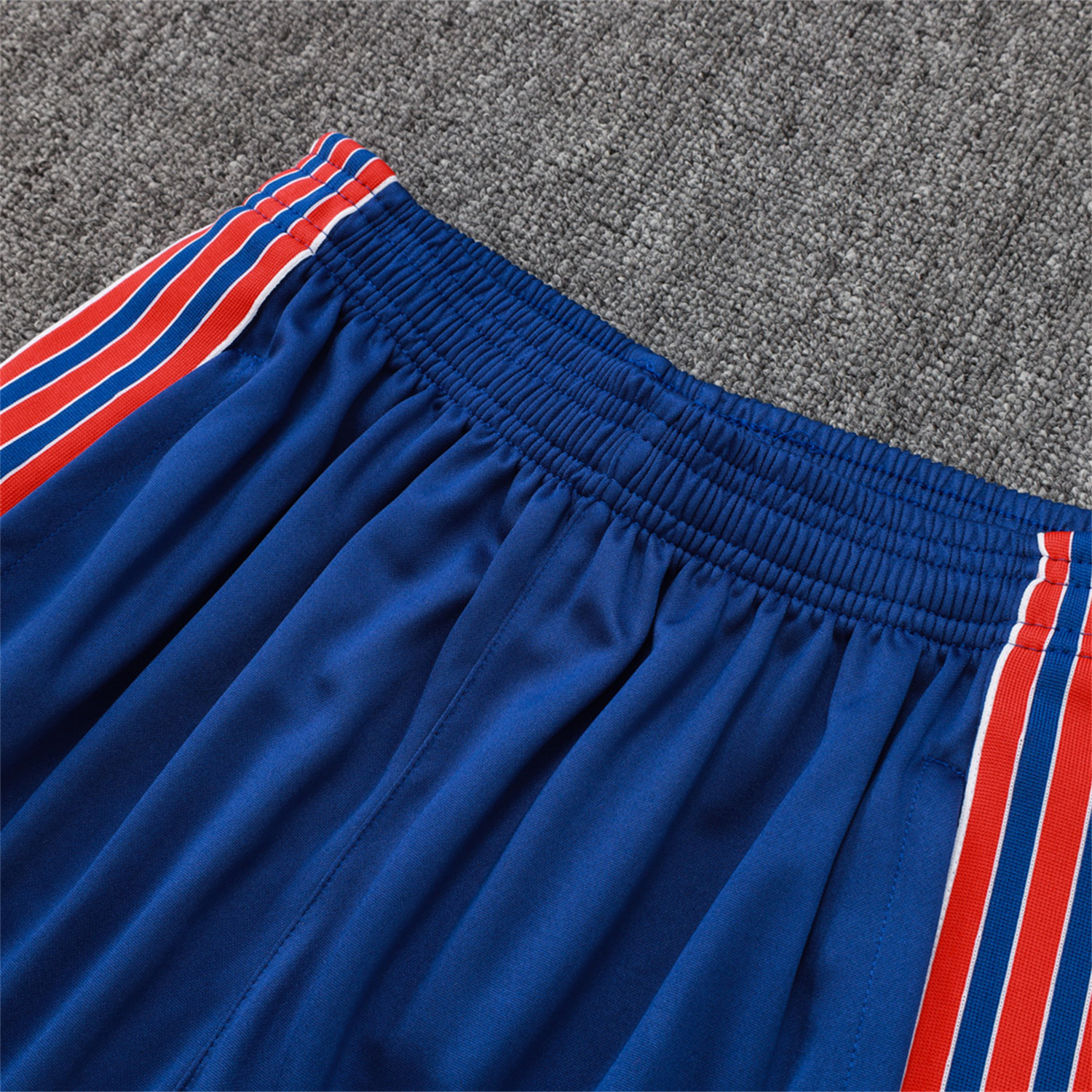 TKH-turbokithub-Arsenal 25-26 Throwback Trefoil Vest Training Set - Royal Blue Vest and Shorts
