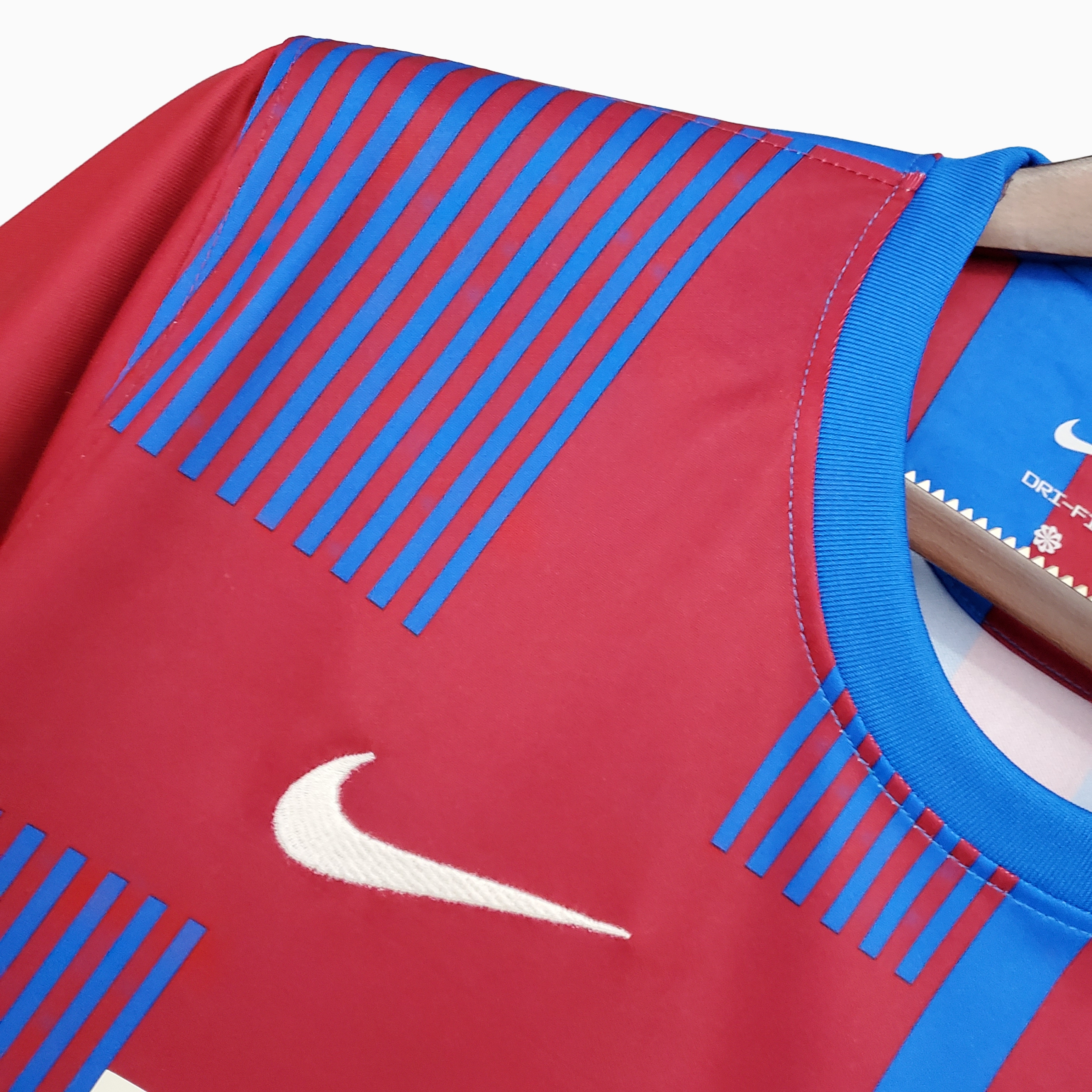 TKH-turbokithub-Retro Barcelona 21-22 Home Stadium Jersey