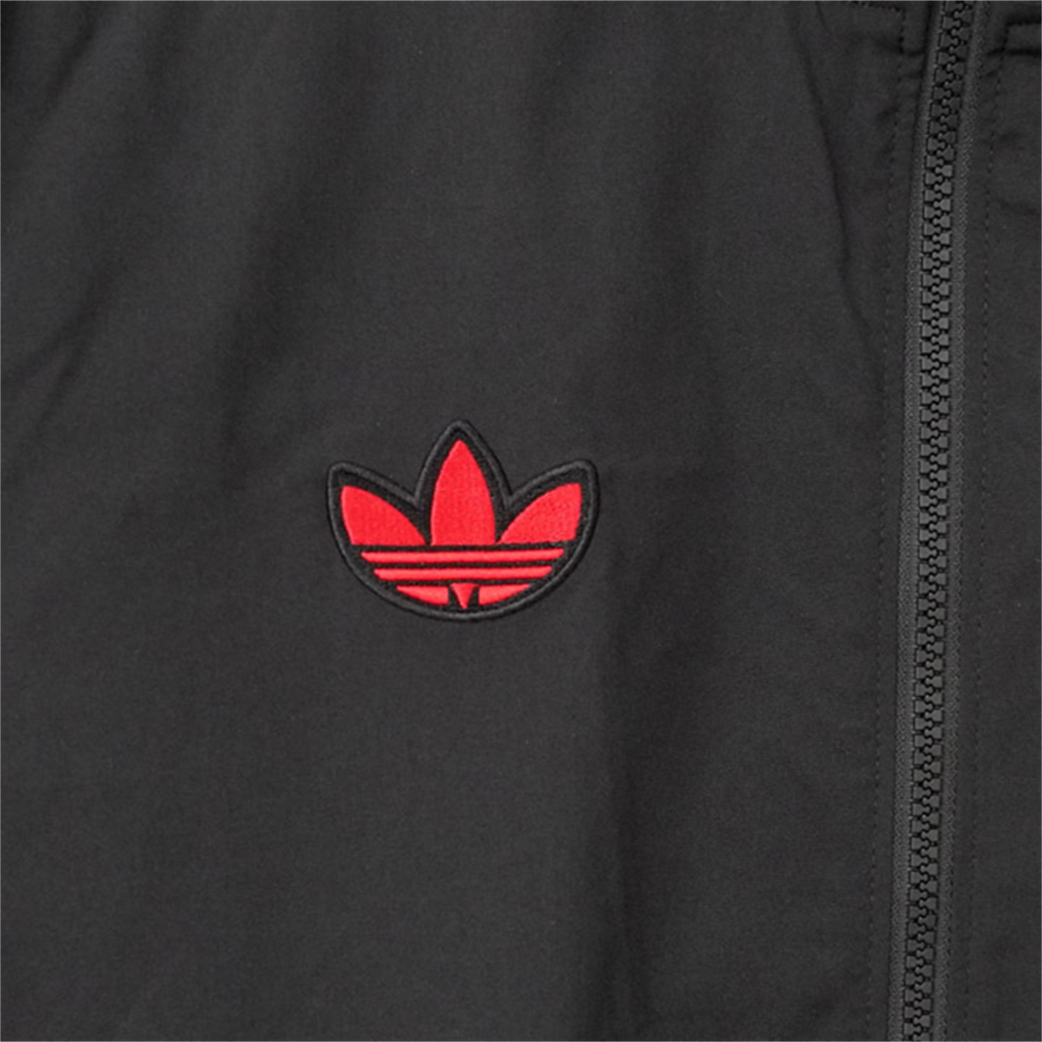 TKH-turbokithub-Retro Manchester United 24-25 Windbreaker Jacket - Black Red Sripe